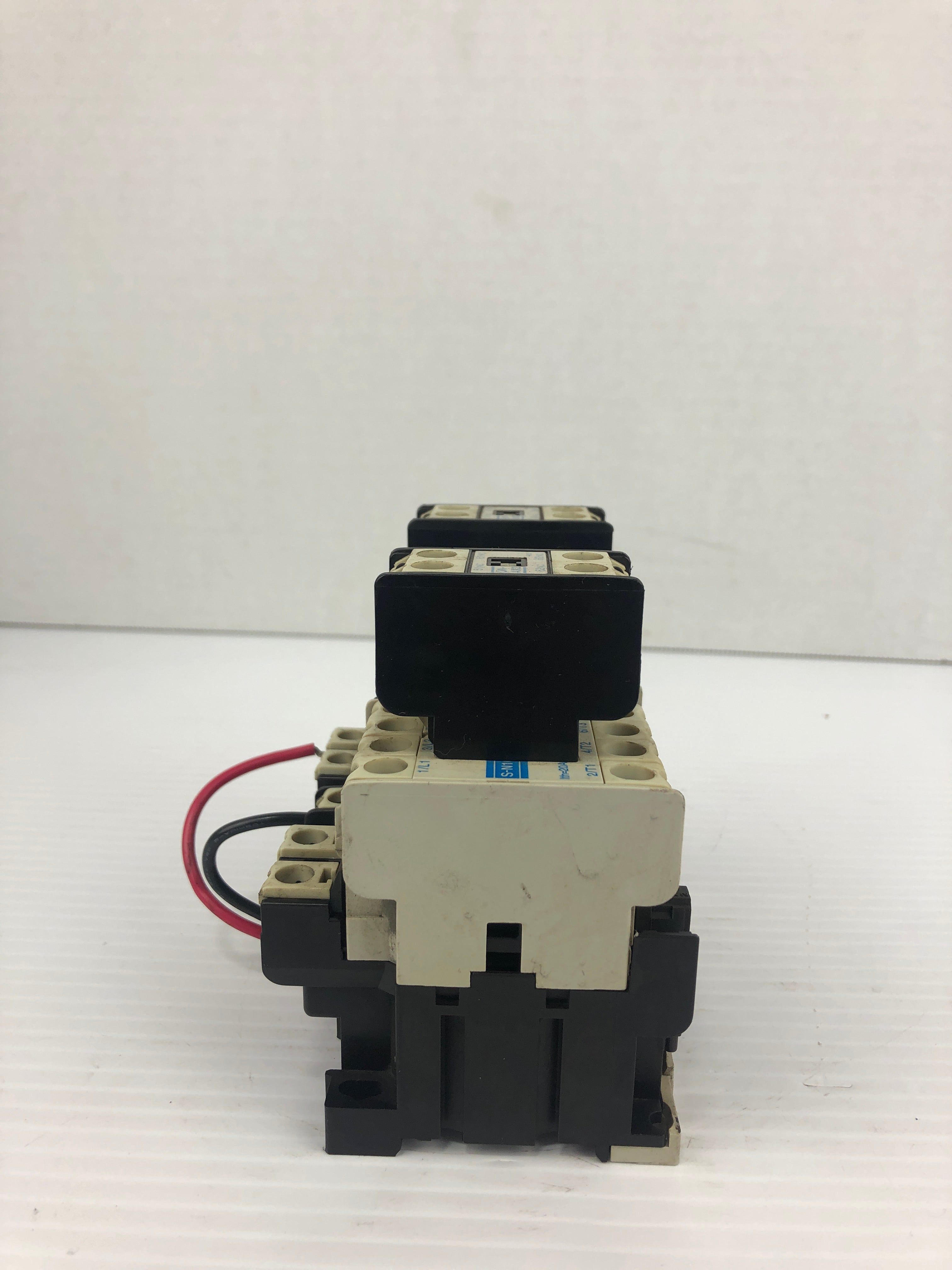 Mitsubishi S-N10 Magnetic Contactor UN-AX2 Auxiliary Contact Block - Lot of 2