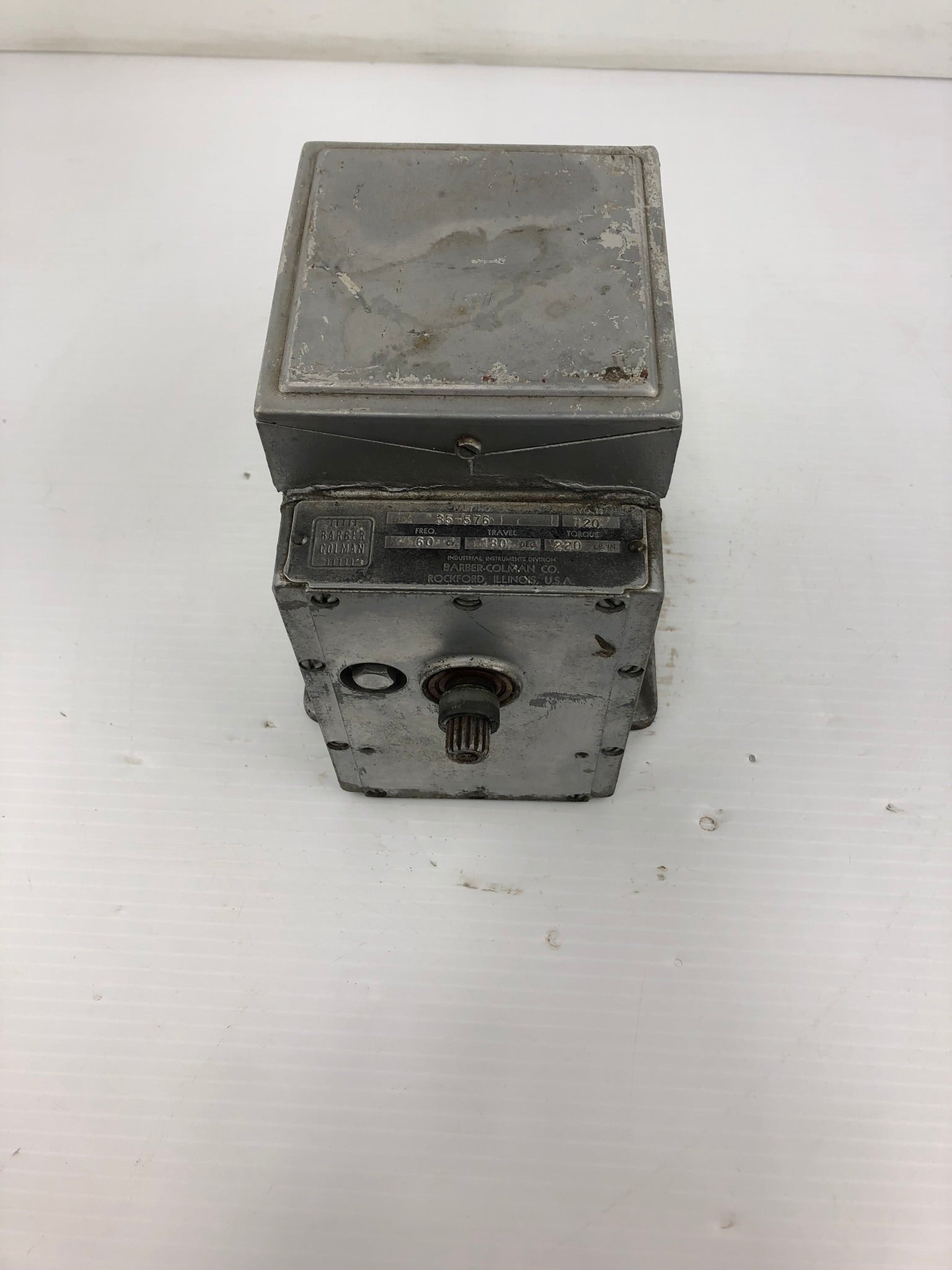 Barber Colman 35-576 Actuator 120V 60-Cycle 180 Degree 220 LB-IN
