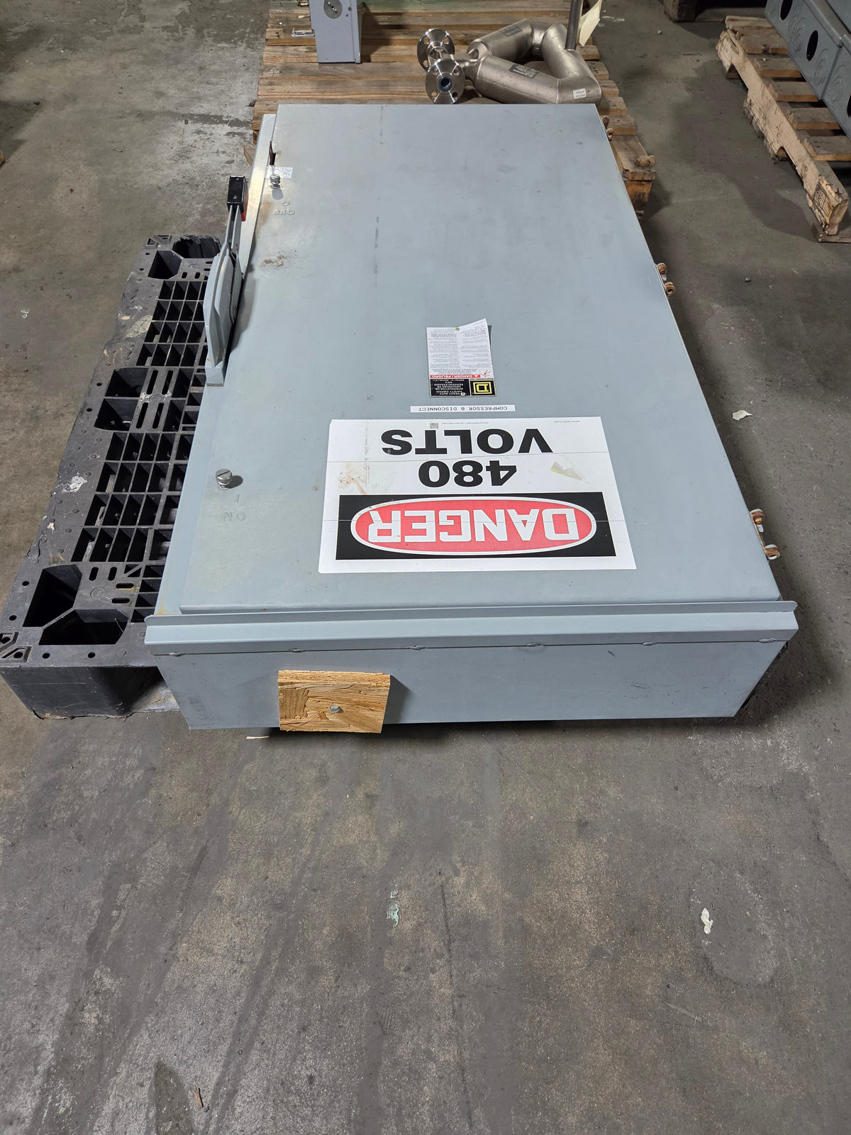 Square D Heavy Duty Safety Switch Disconnect Fusible 600A 600VAC 600VDC