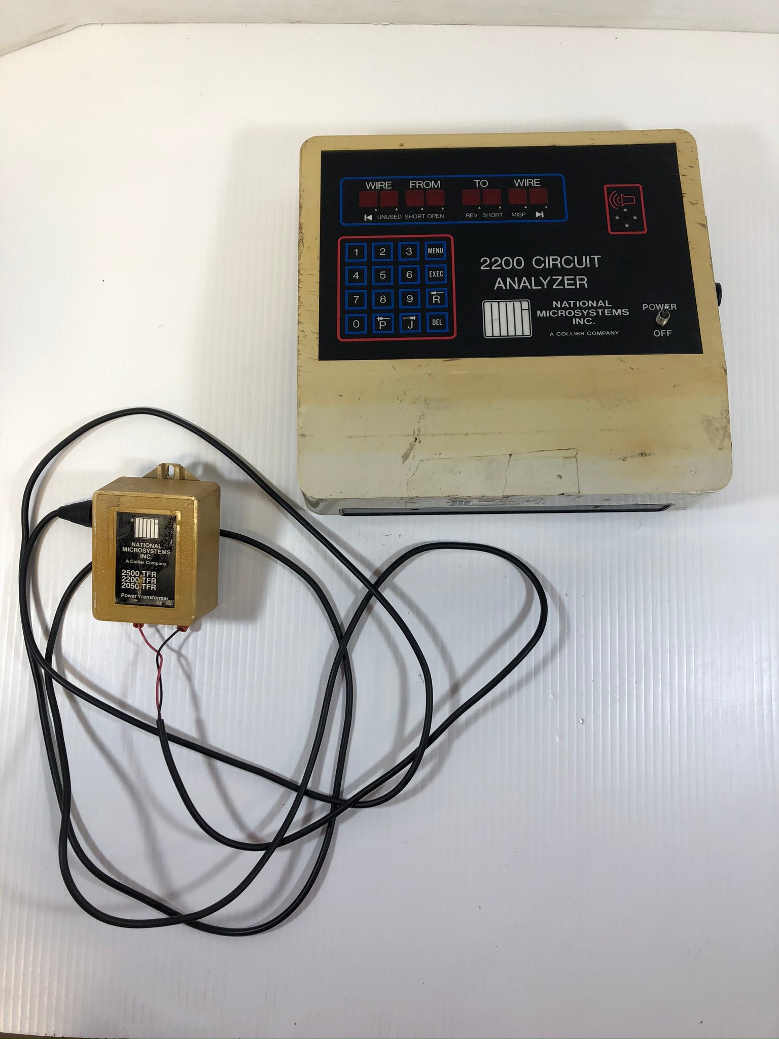 National Microsystems 2200 Circuit Analyzer
