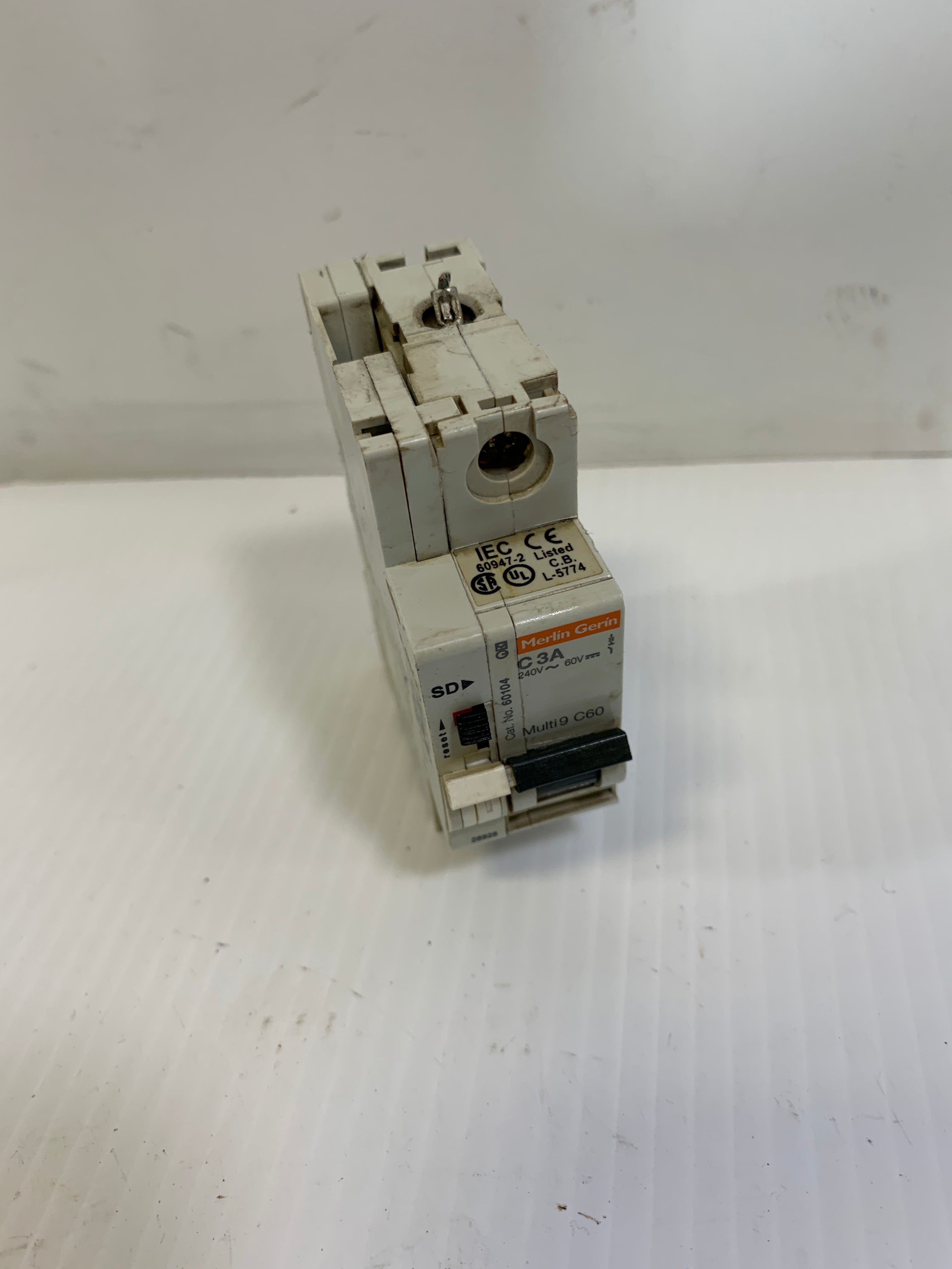 Merlin Gerin C3A Circuit Breaker 60104 3A Multi9 C60