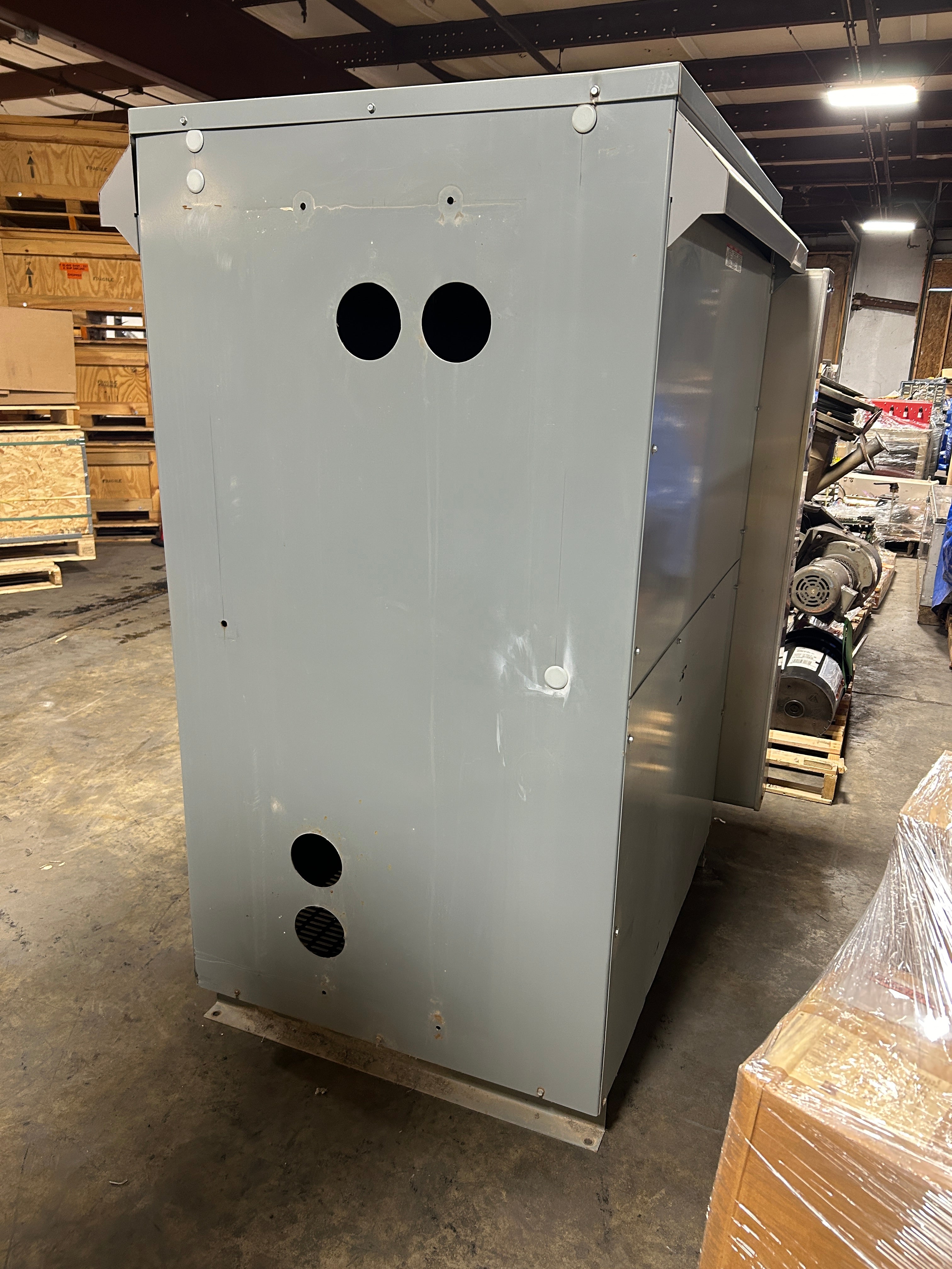 Square D 550T145HCUDITSW1 Transformer 550kVA 460V 460Y/265V 690A 3PH Type 2