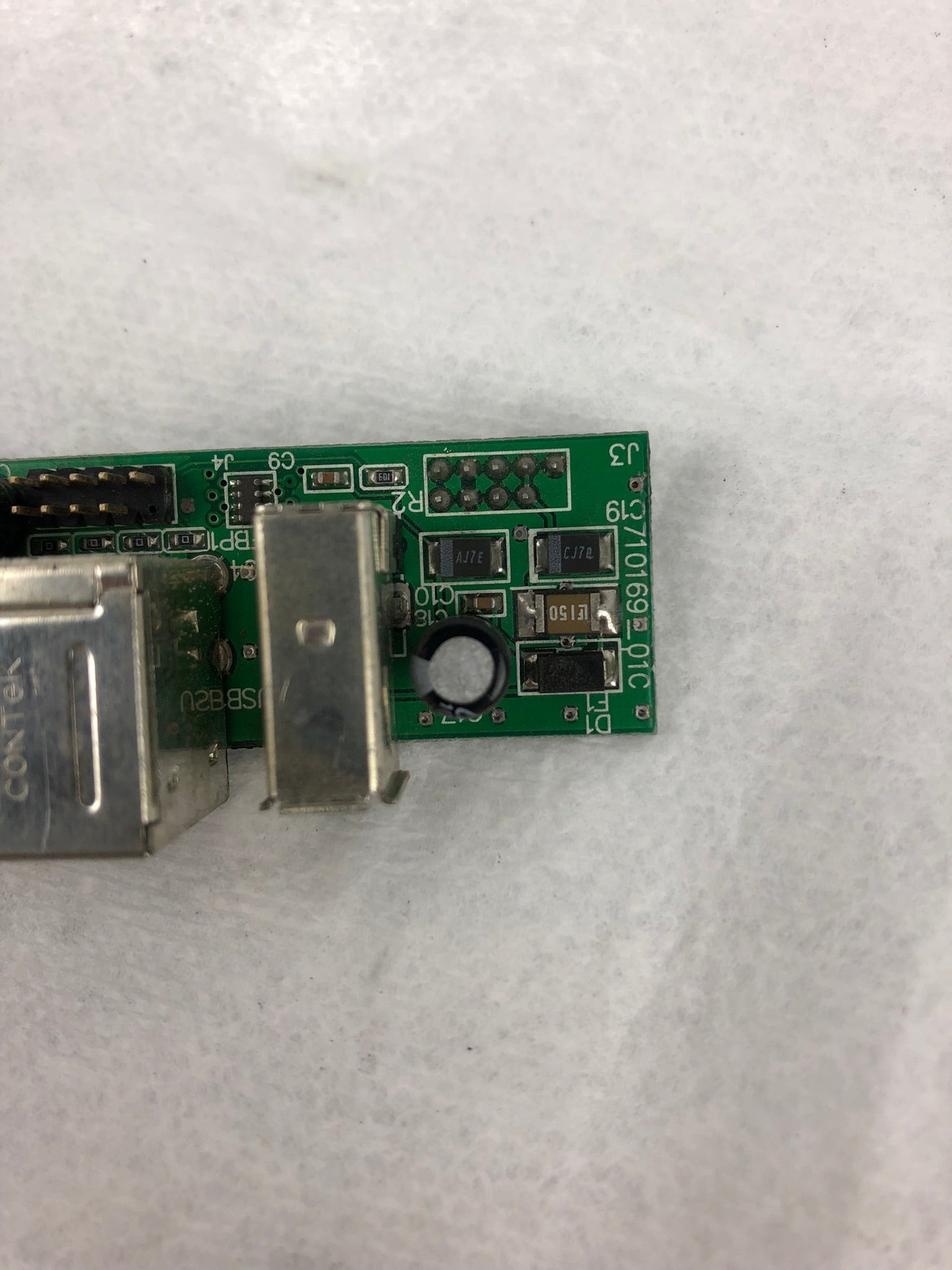 710169 Internal Desktop USB Port