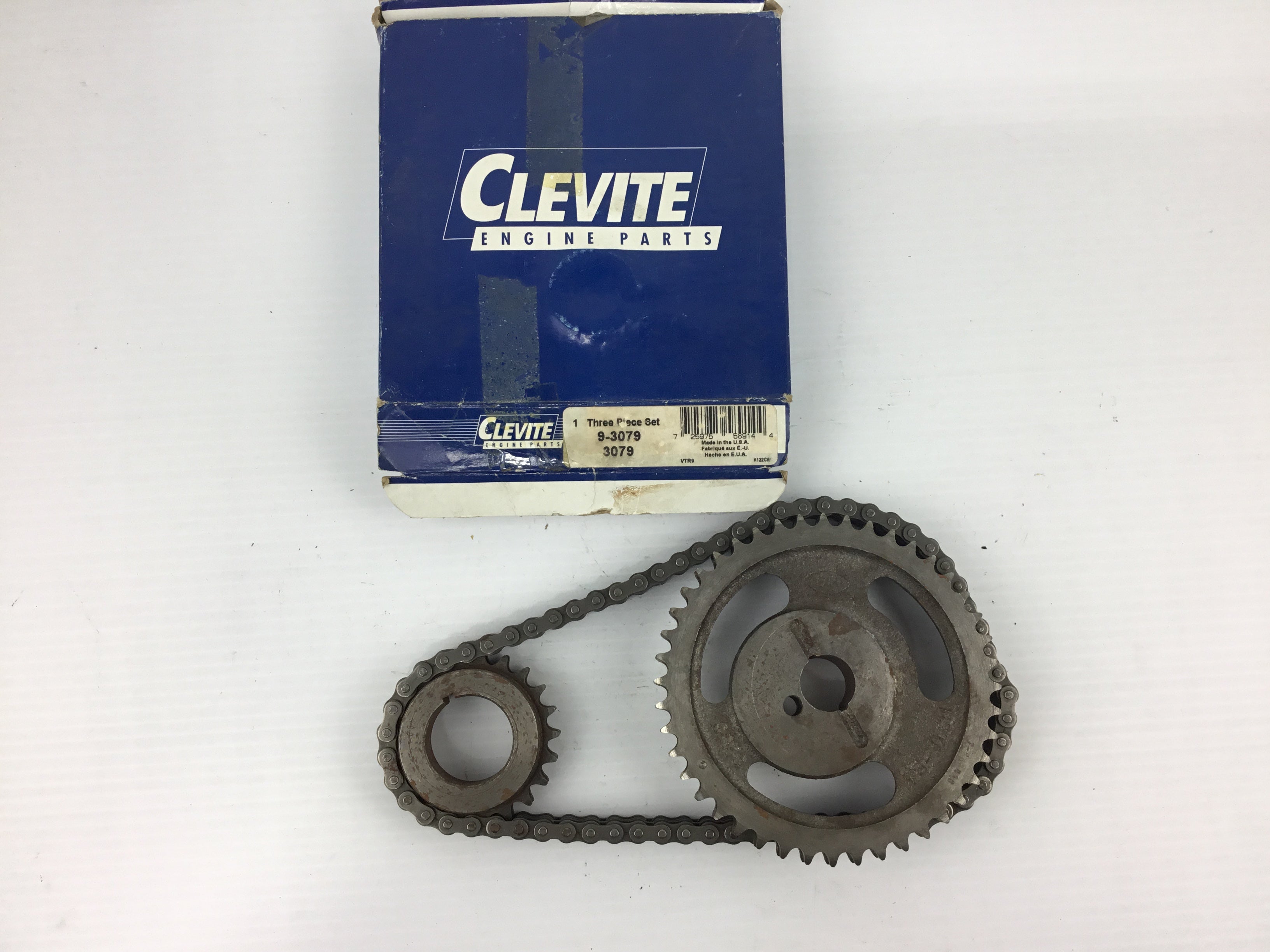 Clevite 9-3079 Three Piece Set