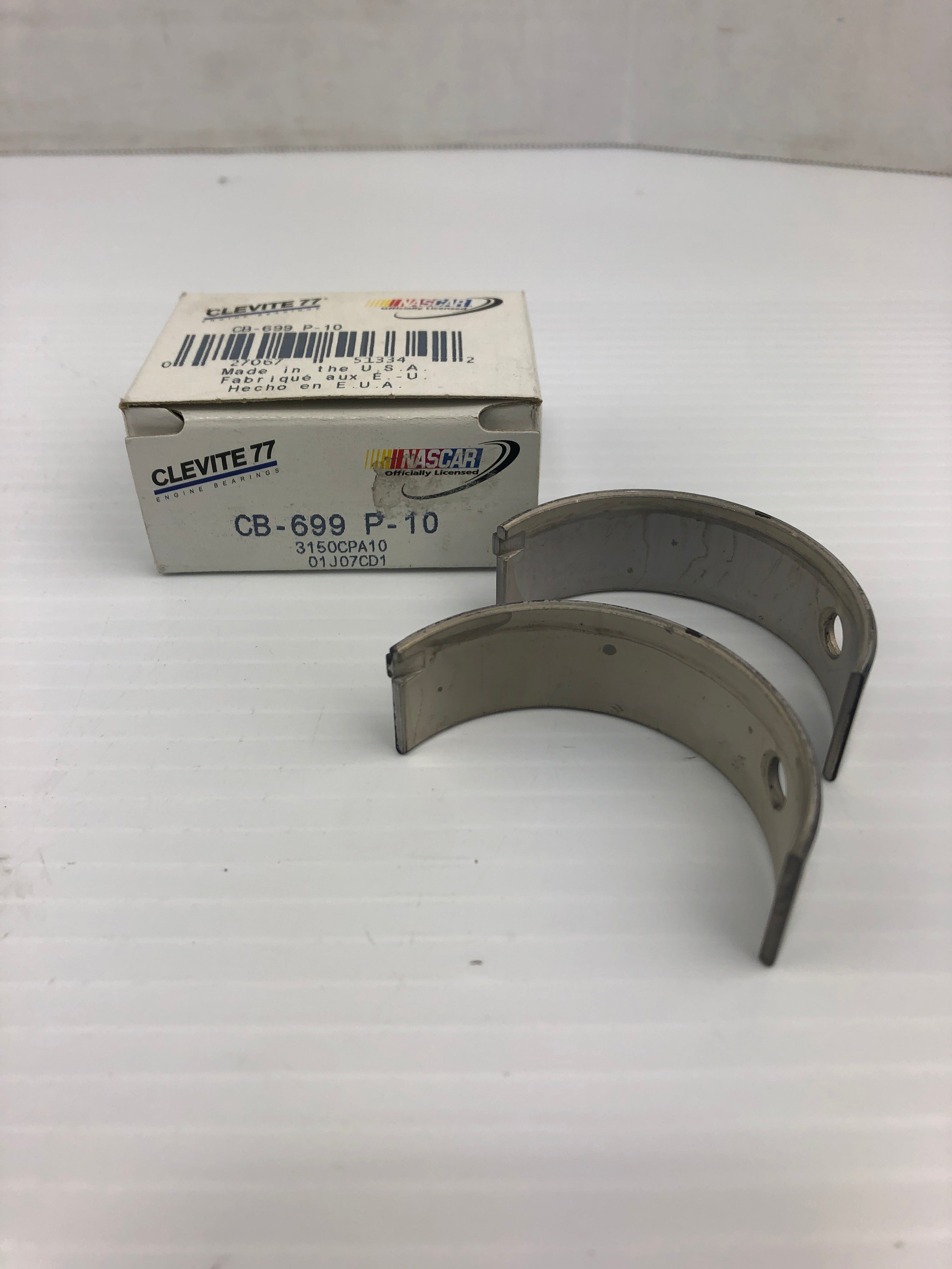 Clevite CB699P10 Engine Connecting Rod Bearing Pair CB-699 P-10