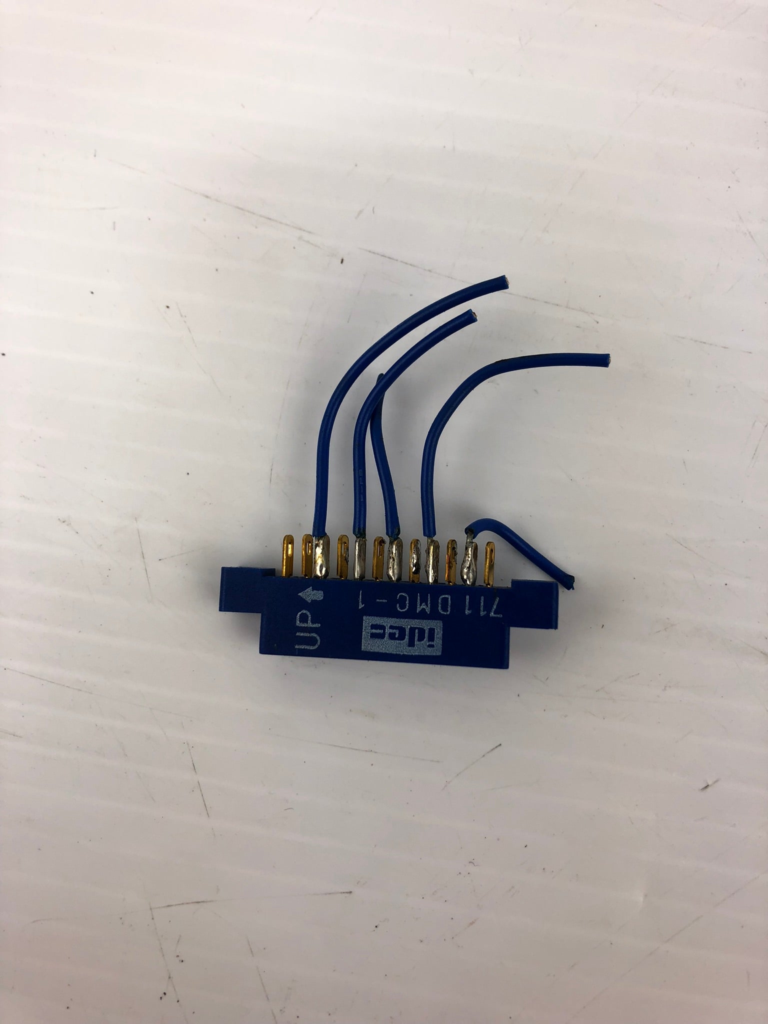 IDEC 711DMC-1 Connector
