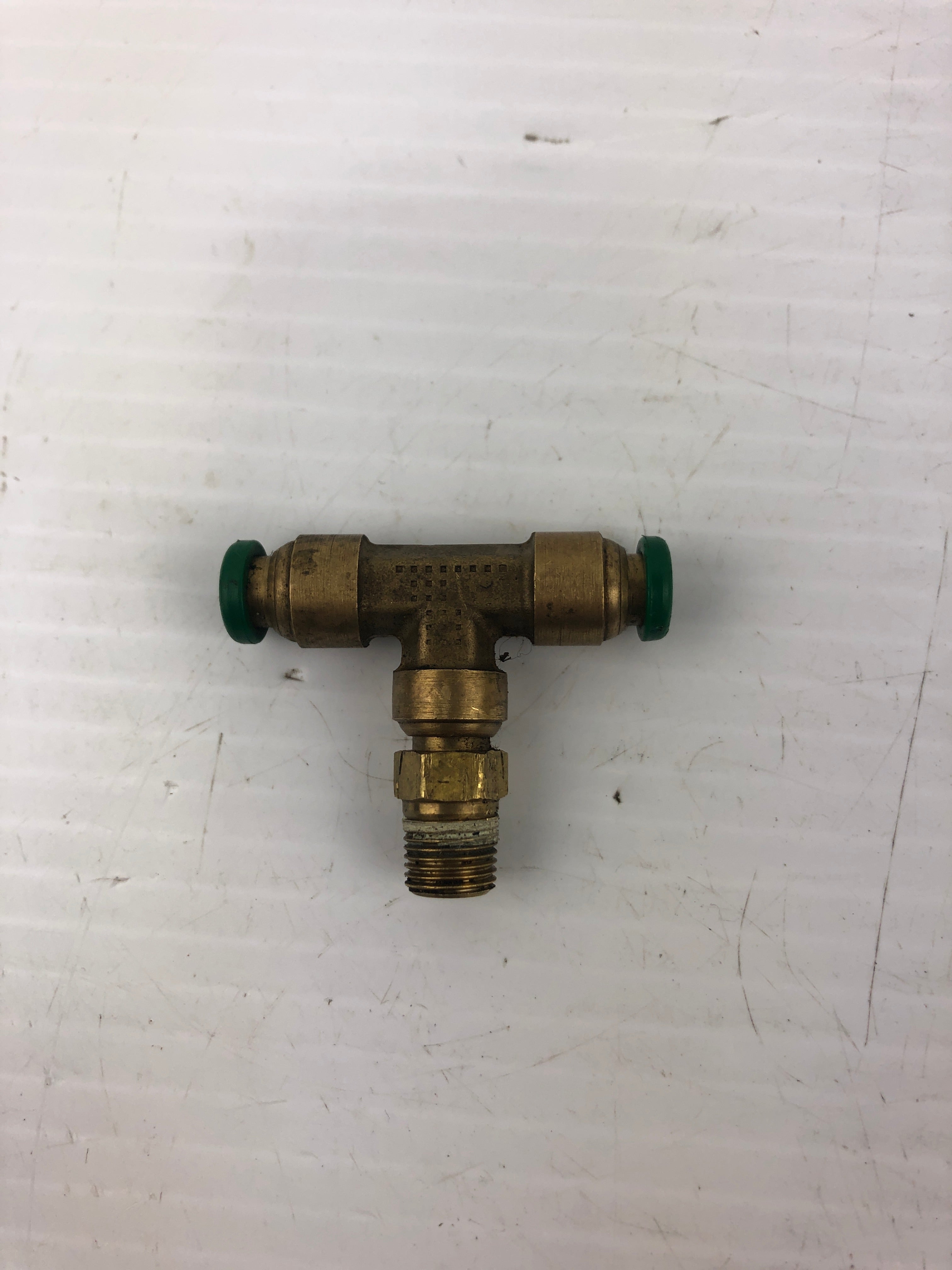 Parker Push to Connect T-Fitting 1/8" ID