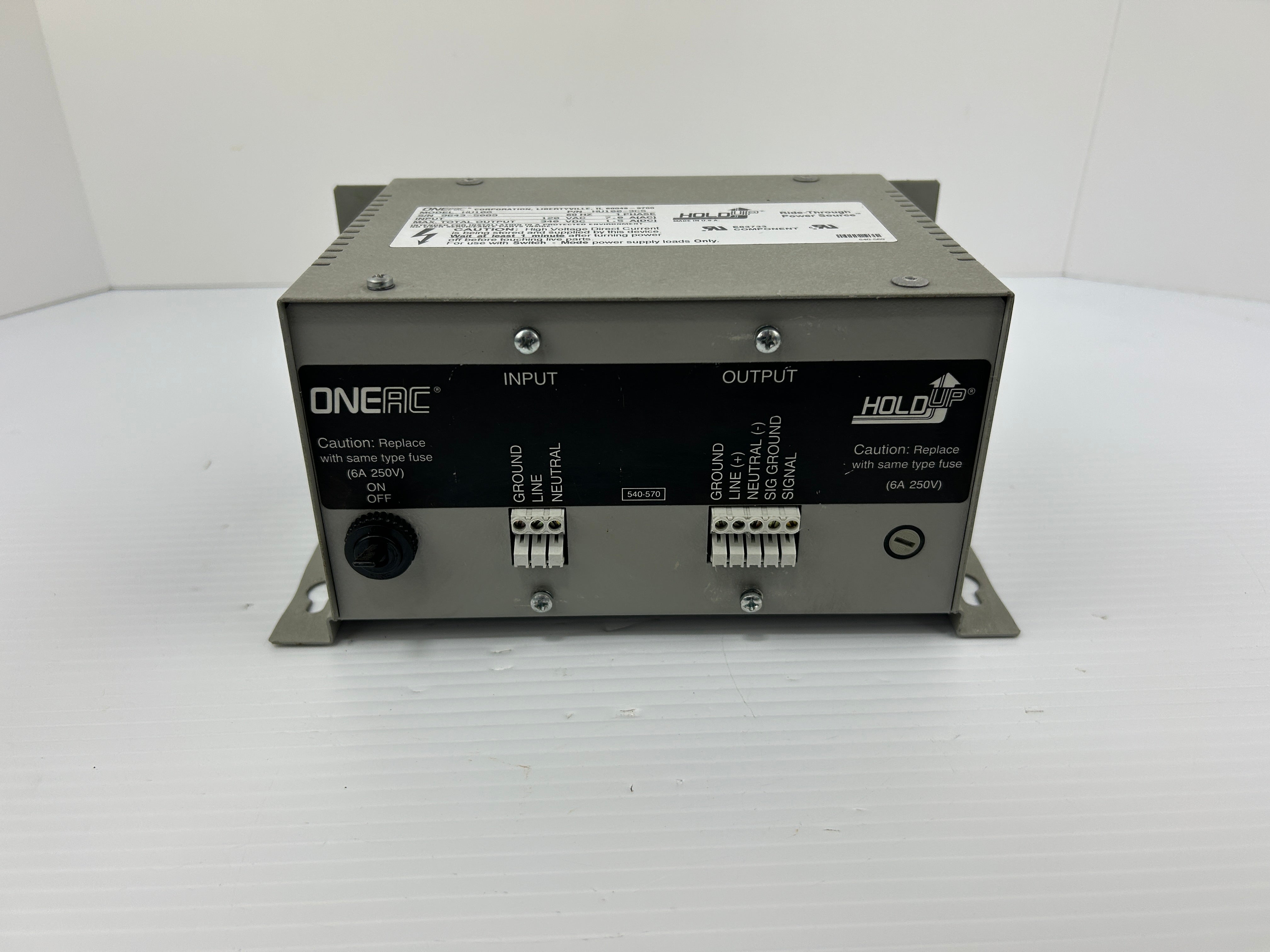 OneAC HU100 Ride-Through Power Source Power Supply Hold Up HU100-3CS