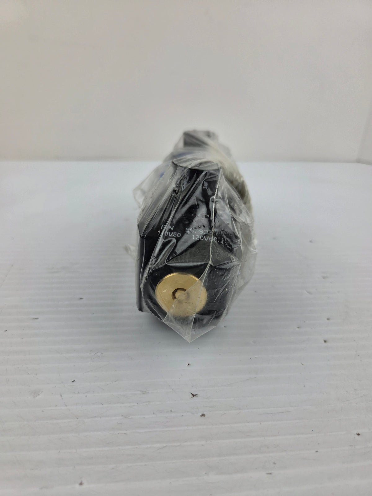 Eaton Vickers DG4V-3-6C-M-U-B6-60 Hydraulic Directional Valve 350bar 5000 PSI