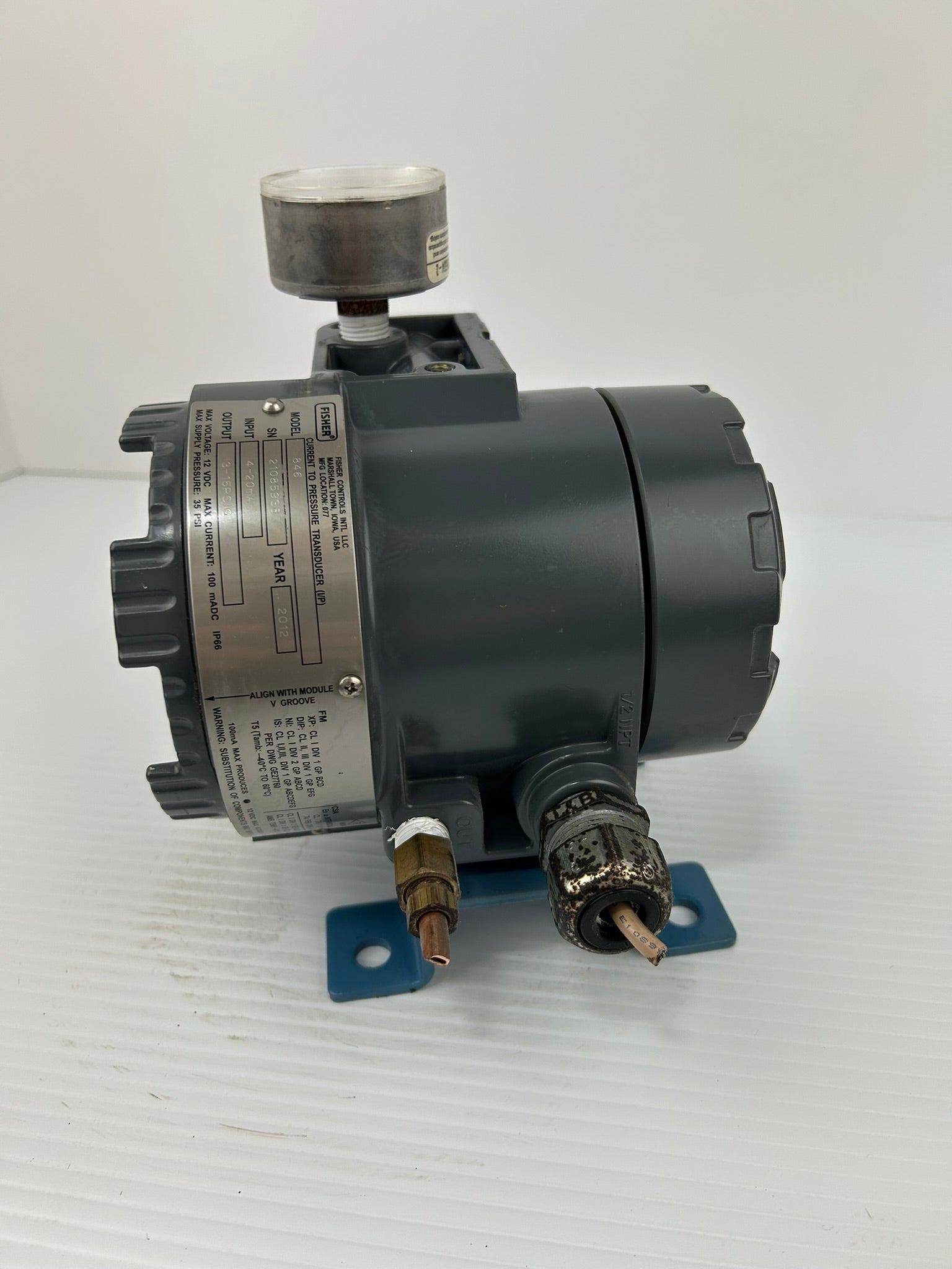 Fisher 846 Current to Pressure Transducer with Pressure Gauge 4-20mA 3-15PSIG