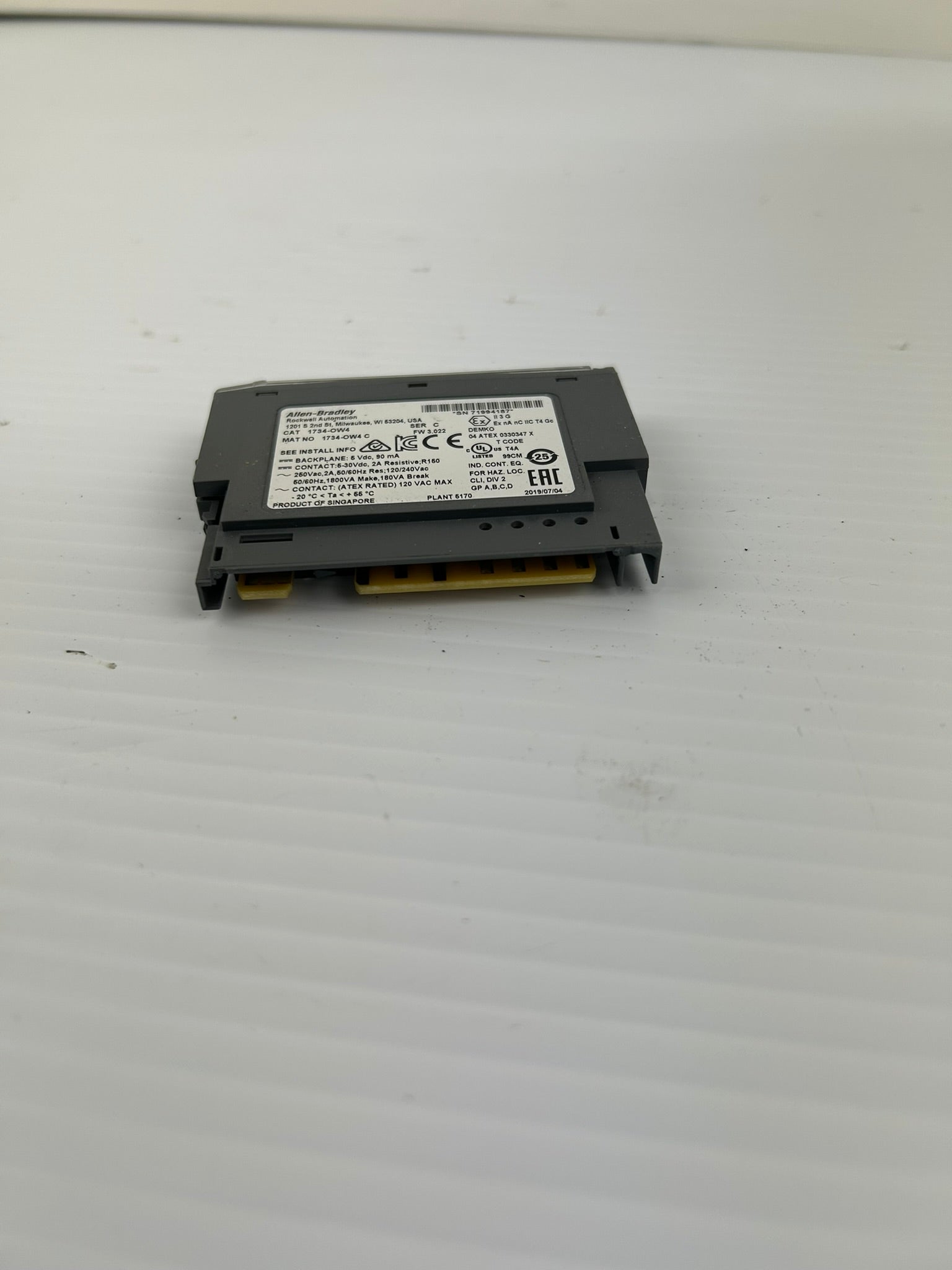 Allen-Bradley 1734-OW4 Relay Output Module Ser C POINT I/O 4-Point