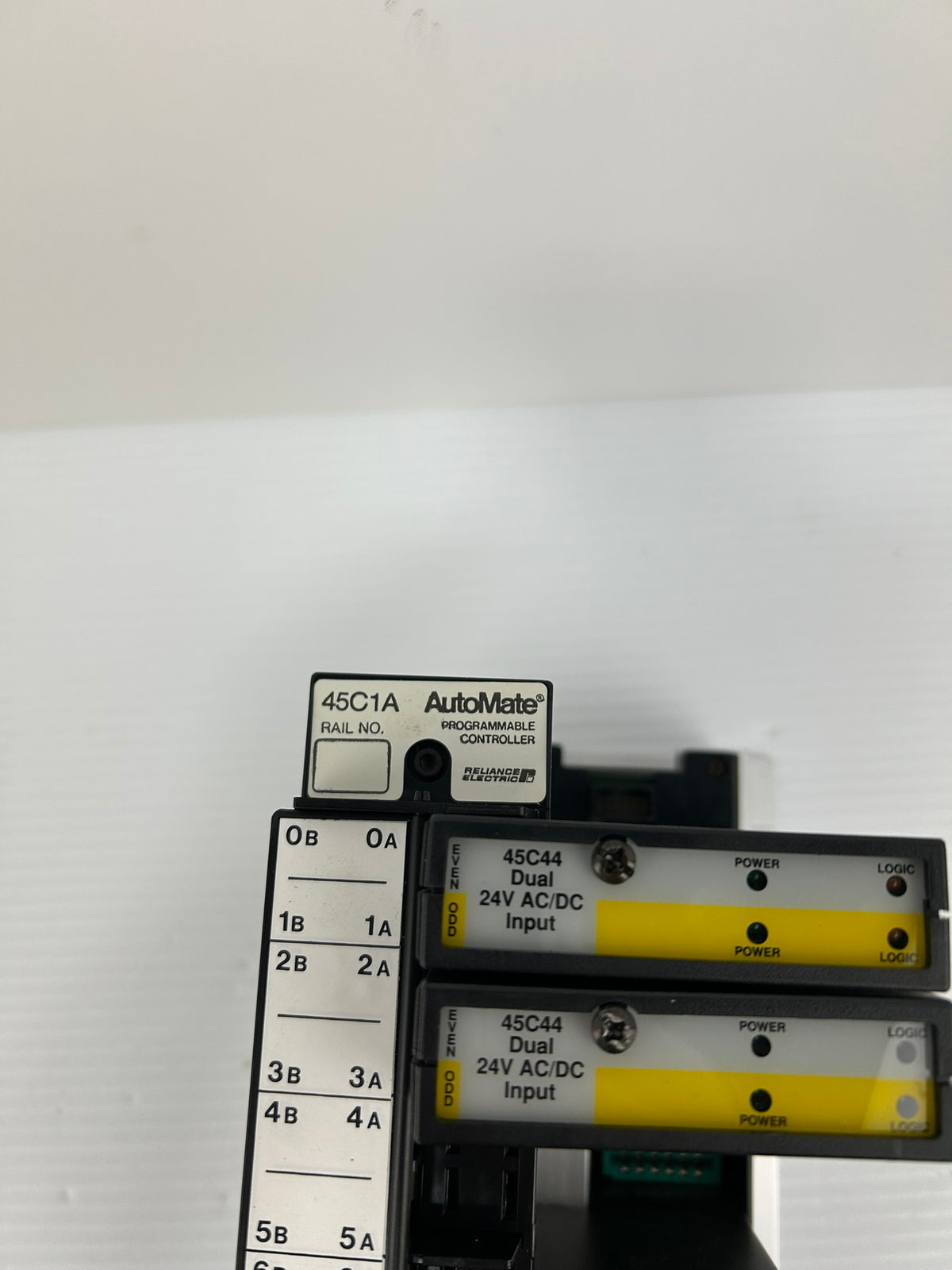 Reliance Electric Automate 45C1A Programmable Controller with (5) 45C44 Modules