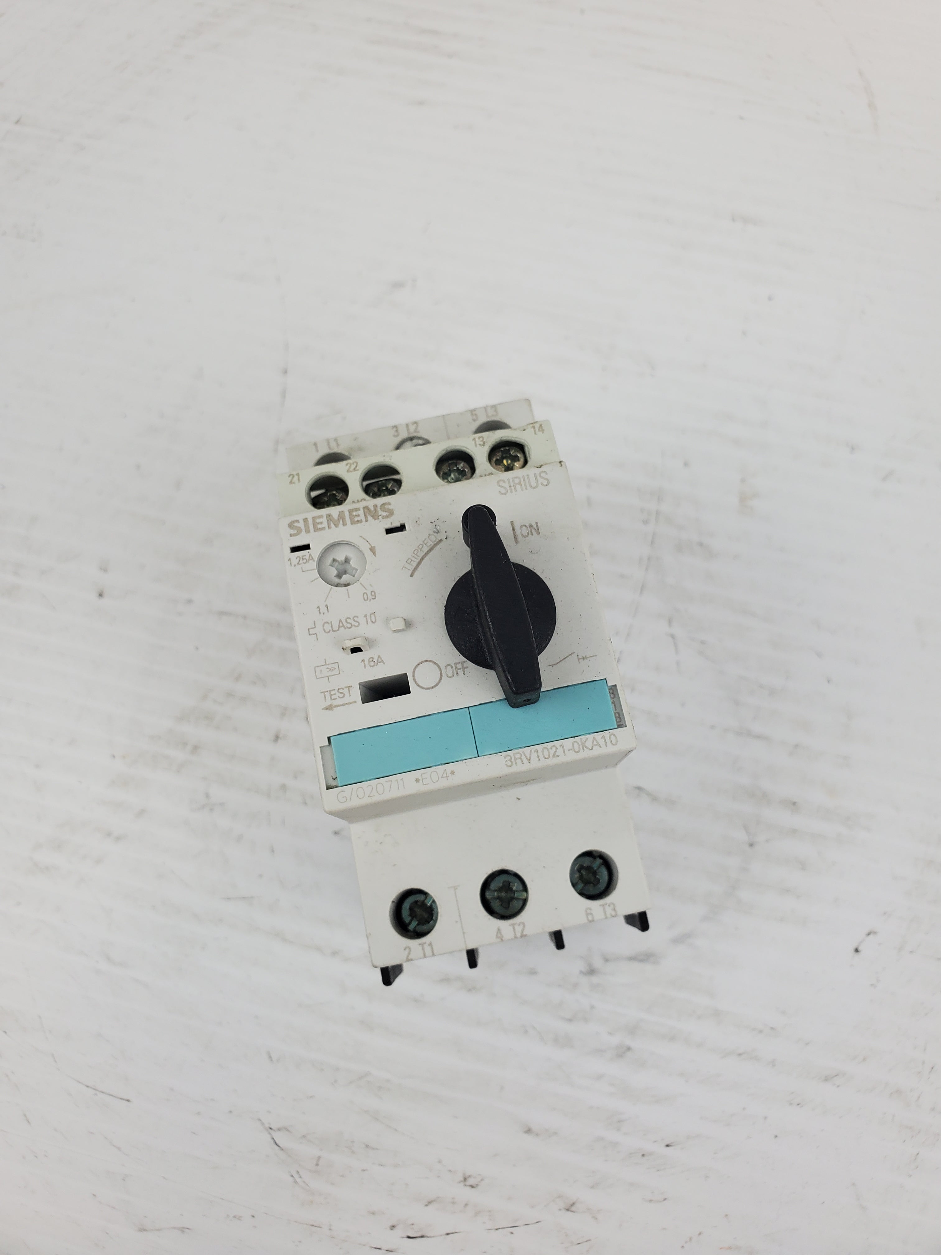 Siemens Sirius 3RV1021-0KA10 Motor Starter Circuit Breaker
