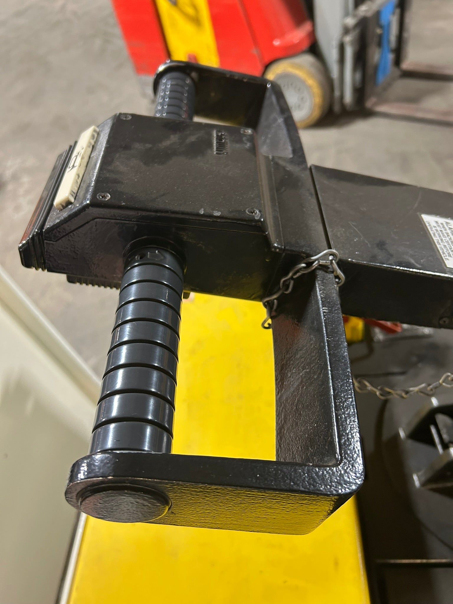 Crown 200TWR Electric Rider Tow Tractor Tugger Forklift 24VDC Type E 1015 Hours