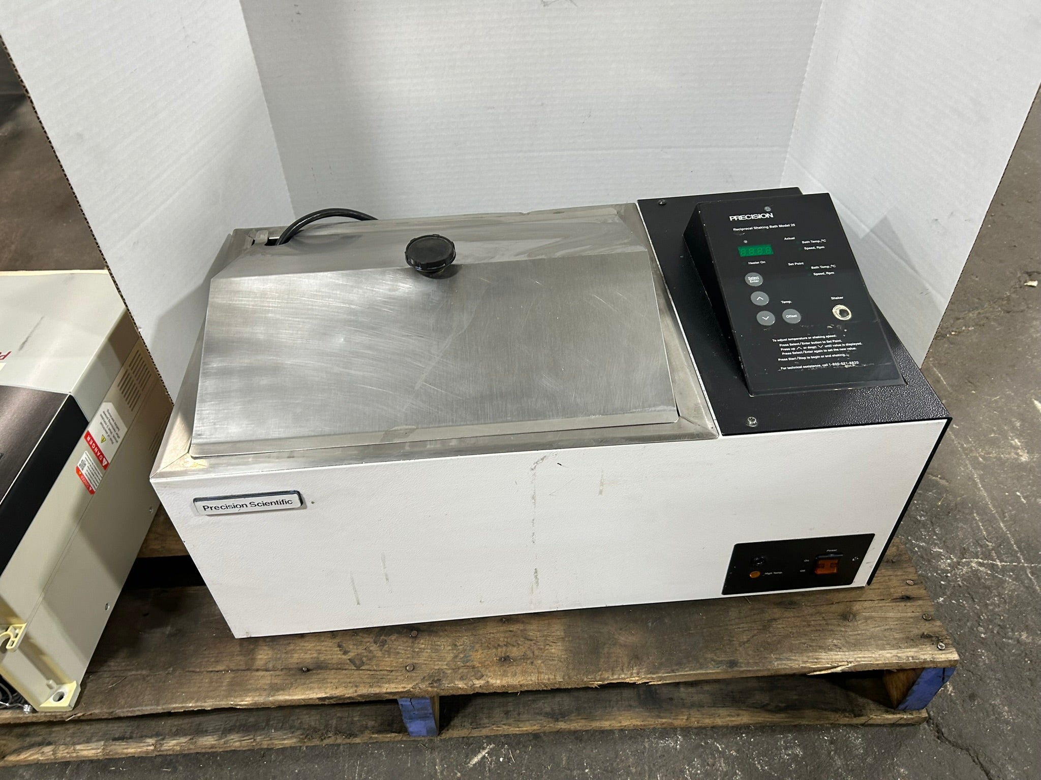 Precision Scientfitic 66800 Reciprocal Shaking Bath Model 25 Temp. to 100C 1PH