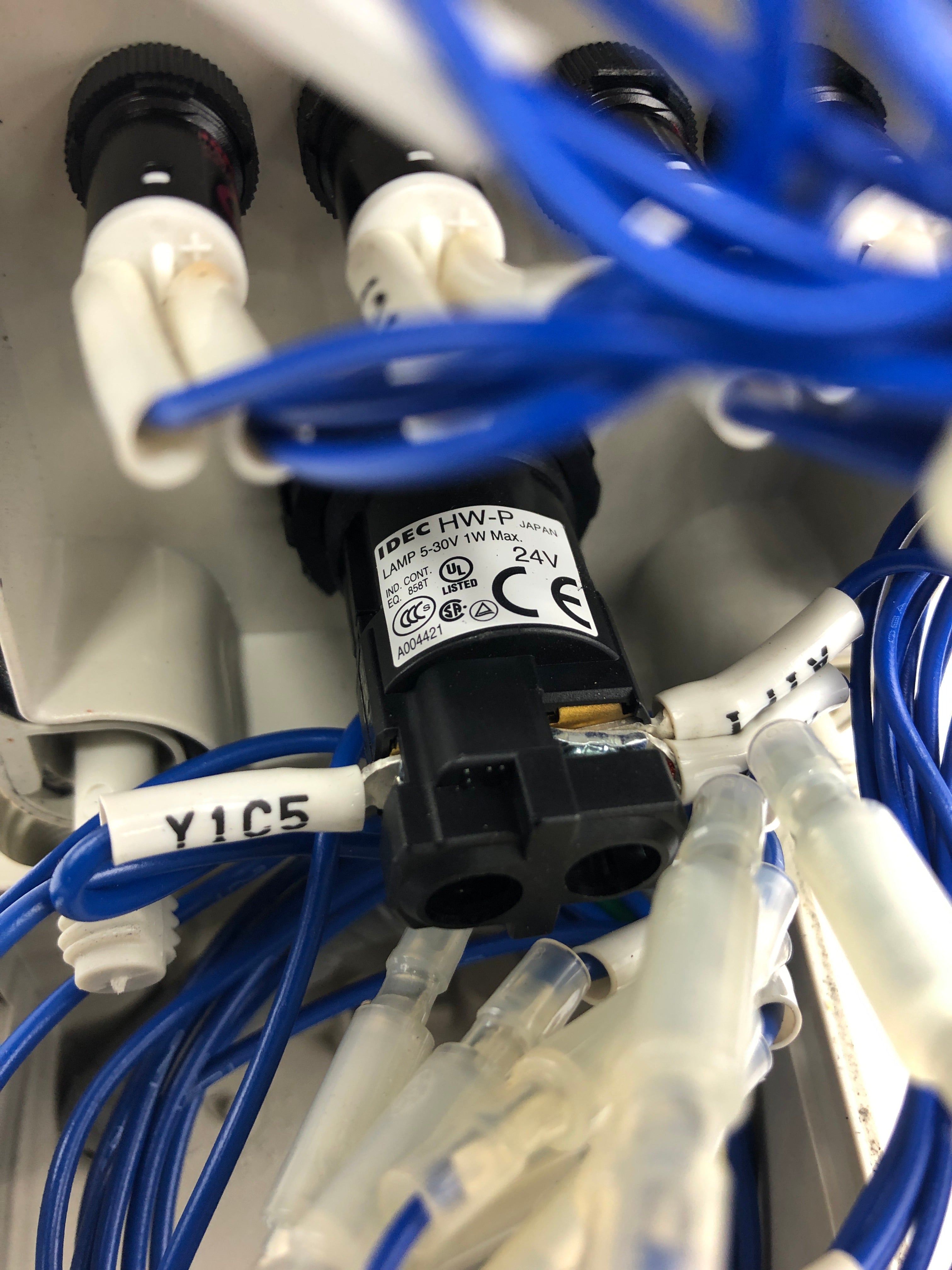 Idec HW-P Control Box with Indicator Lights 24V 1W