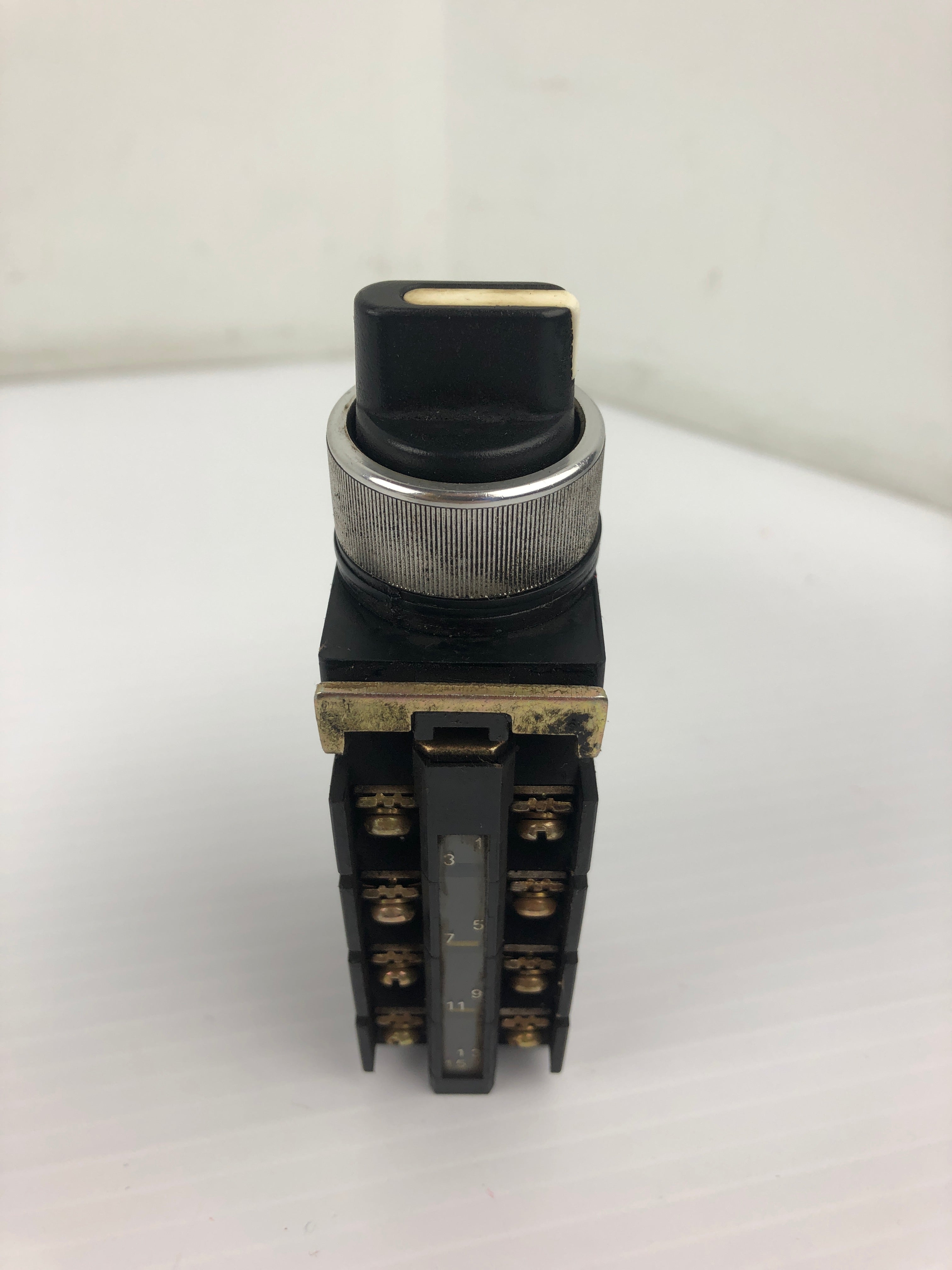 Fuji Electric AK22-1 Selector Switch 600V 10A