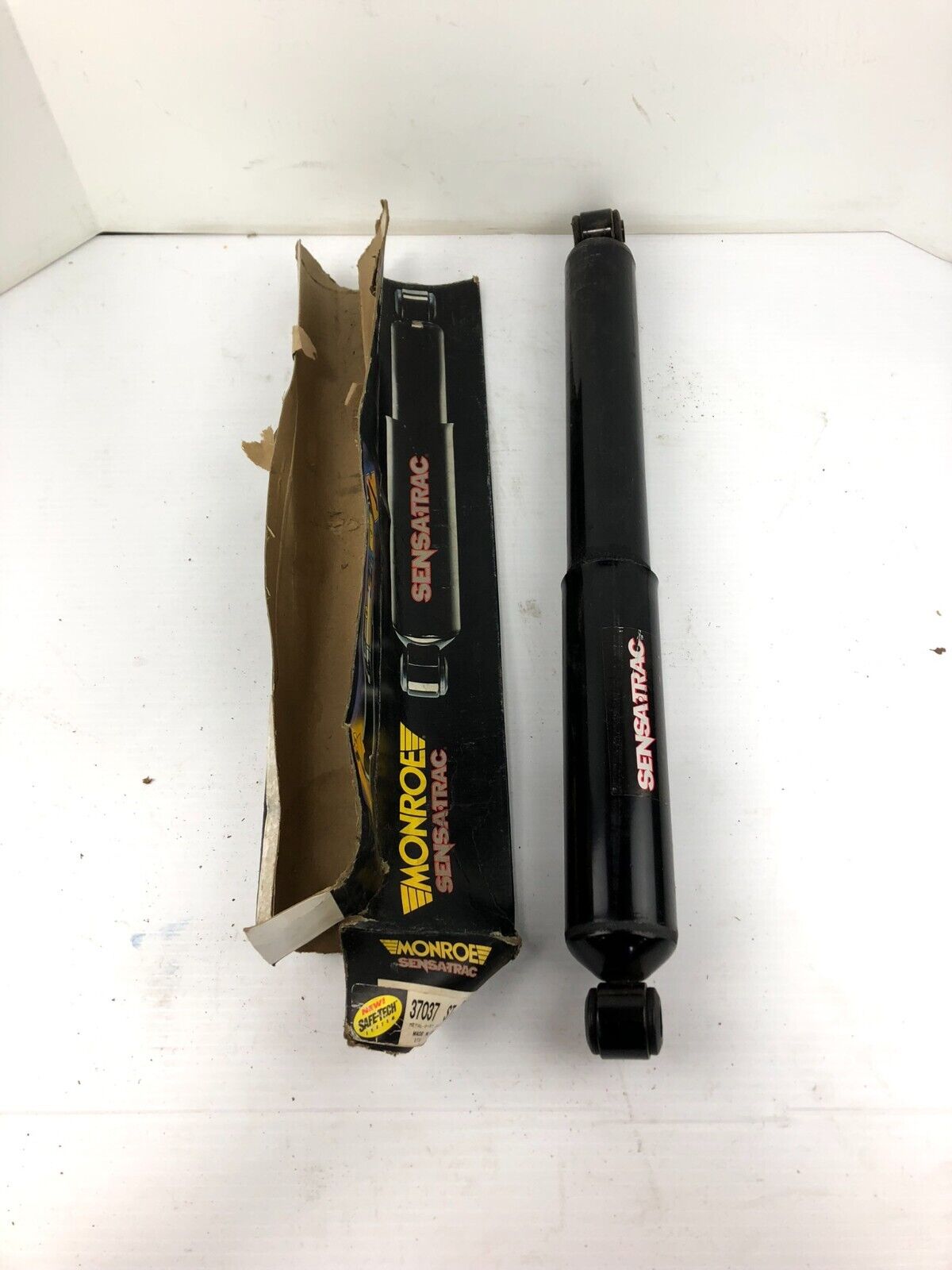 Monroe 37037ST Shock Absorber