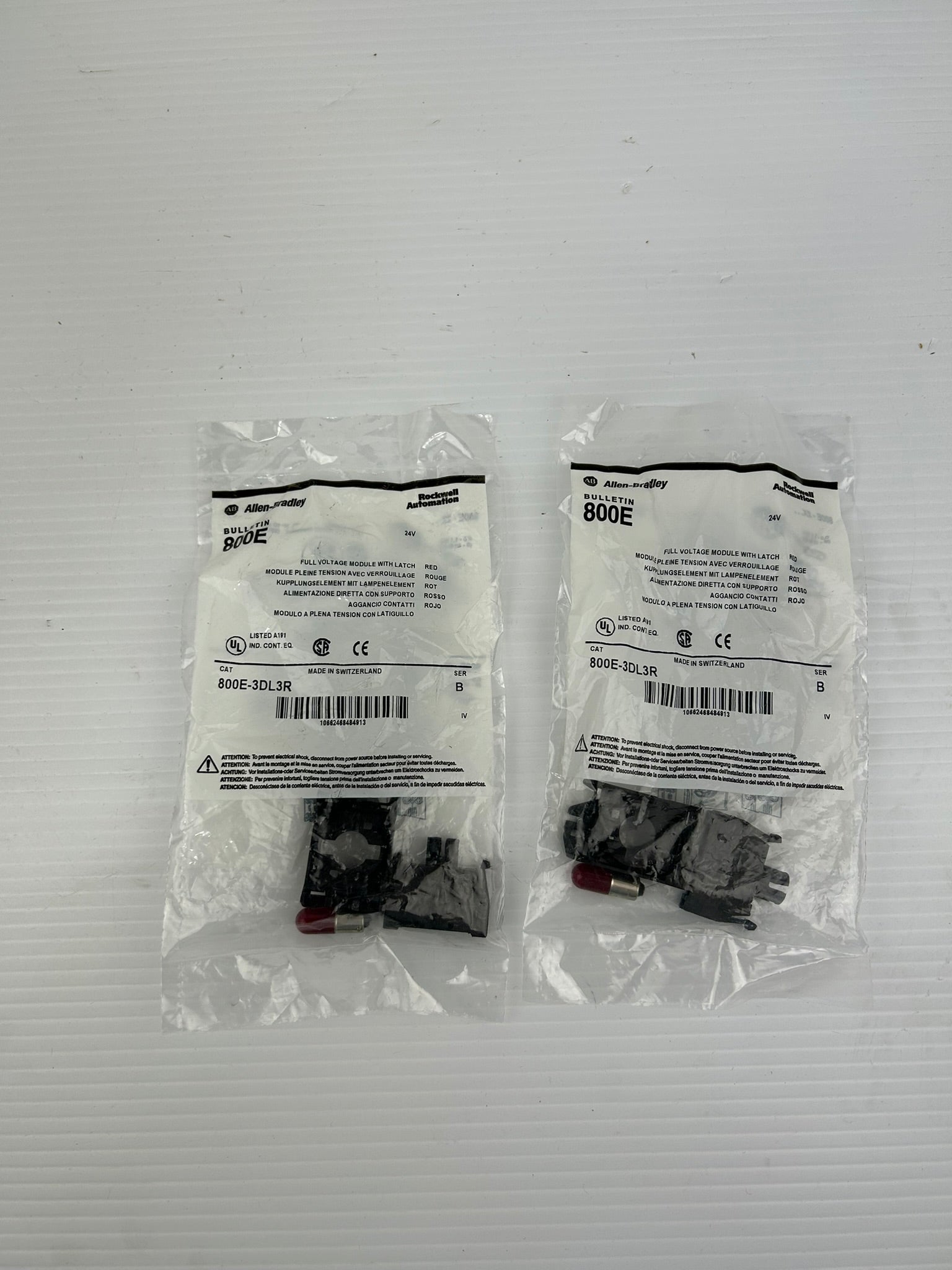 Allen Bradley 800E-3DL3R Red Full Voltage Module with Latch Series B - Lot of 2