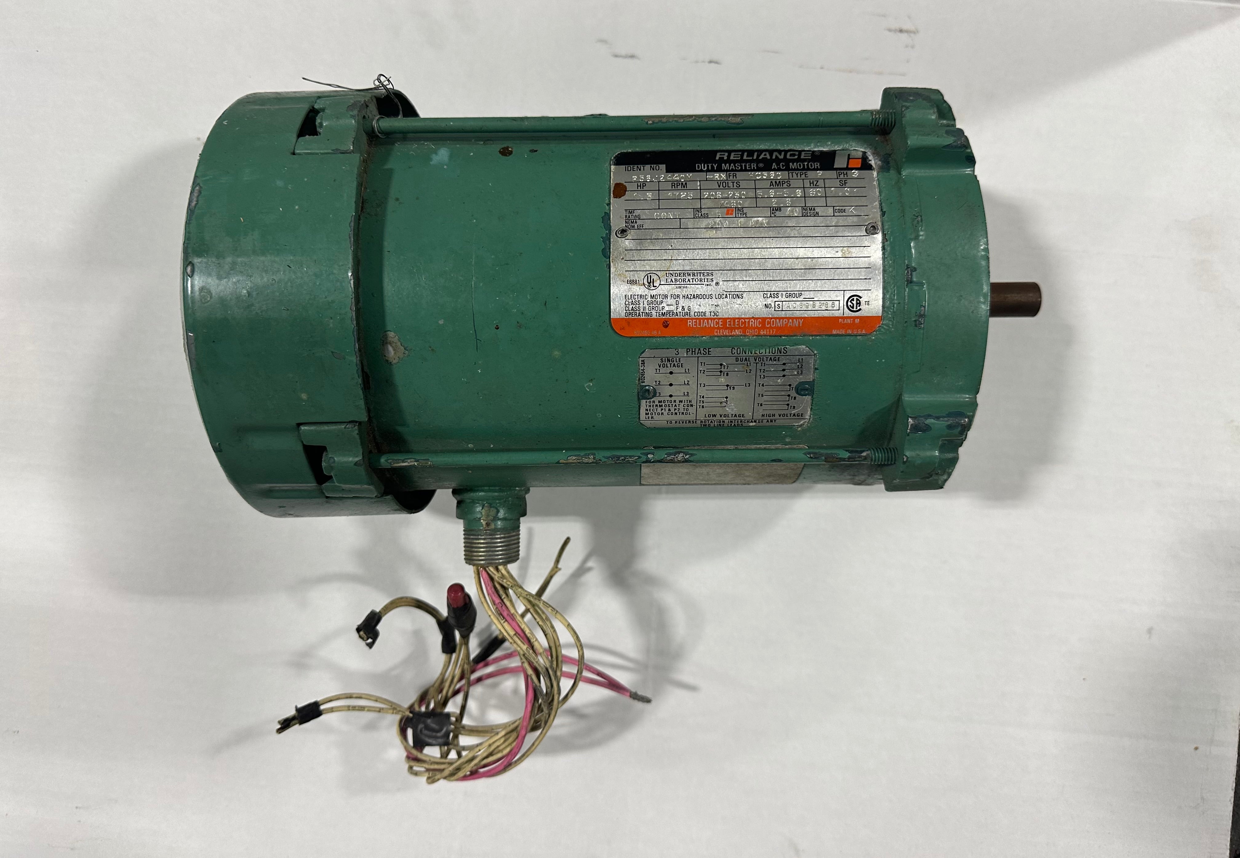 Reliance Electric AC Motor 1.5 HP HC56C Frame 3 PH 1725 RPM P56J2440M