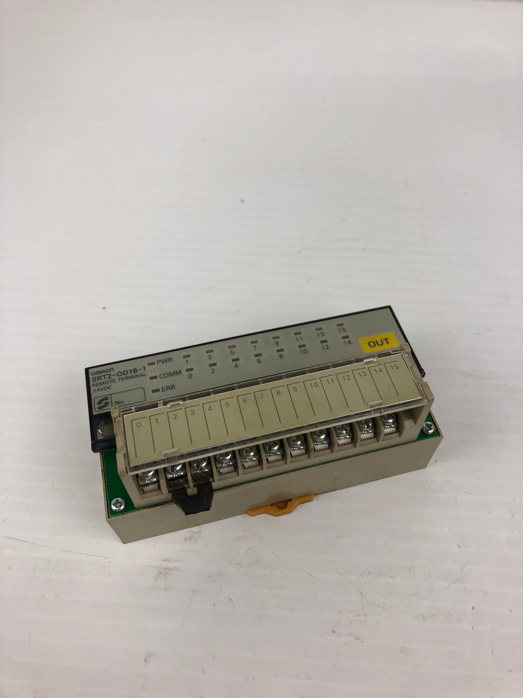 Omron SRT2-OD16-1 Remote Terminal Block 24VDC