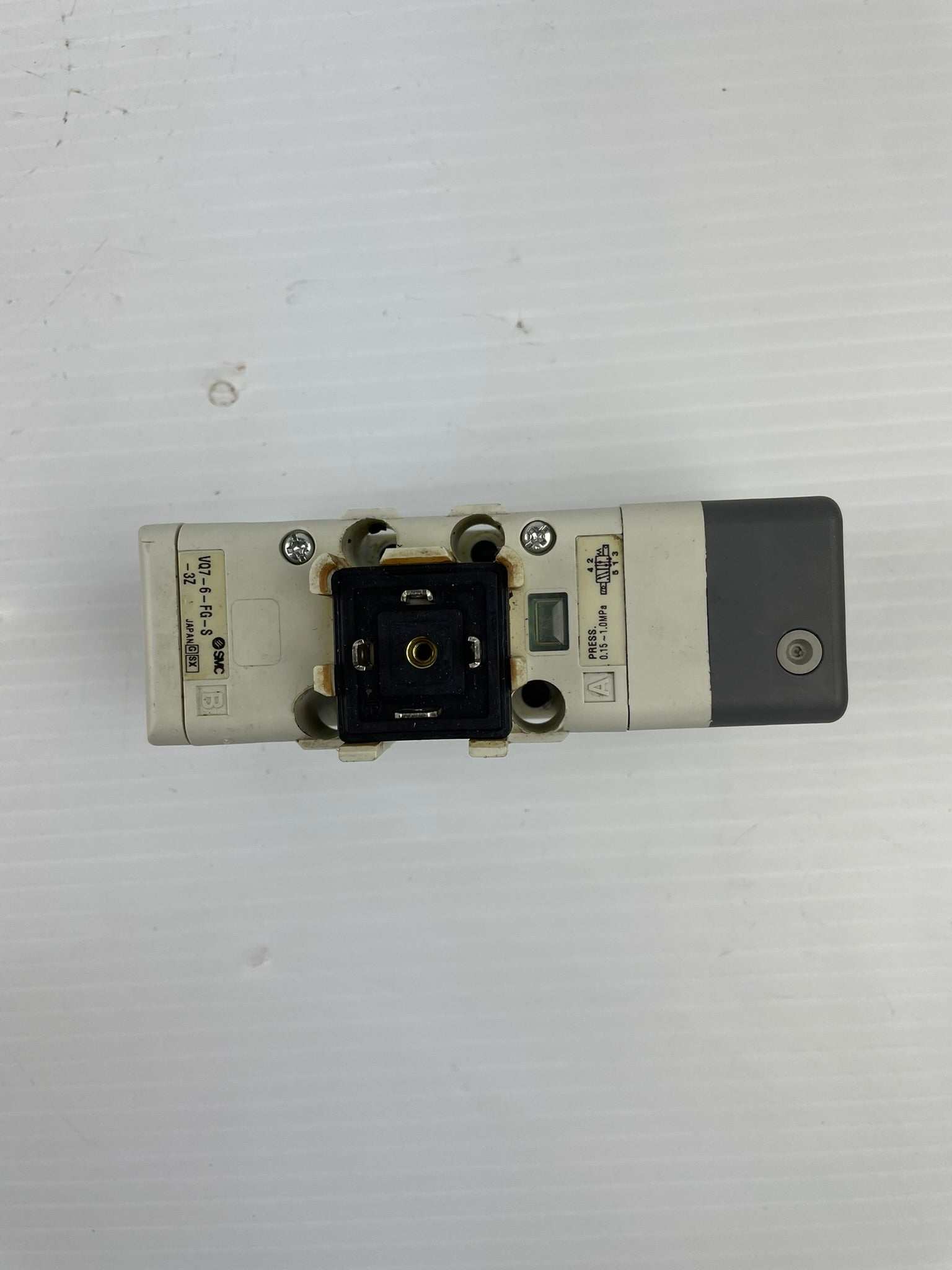 SMC Solenoid Valve VQ7-6-FG-S-3Z Pressure Rating 0.15~1.0MPa