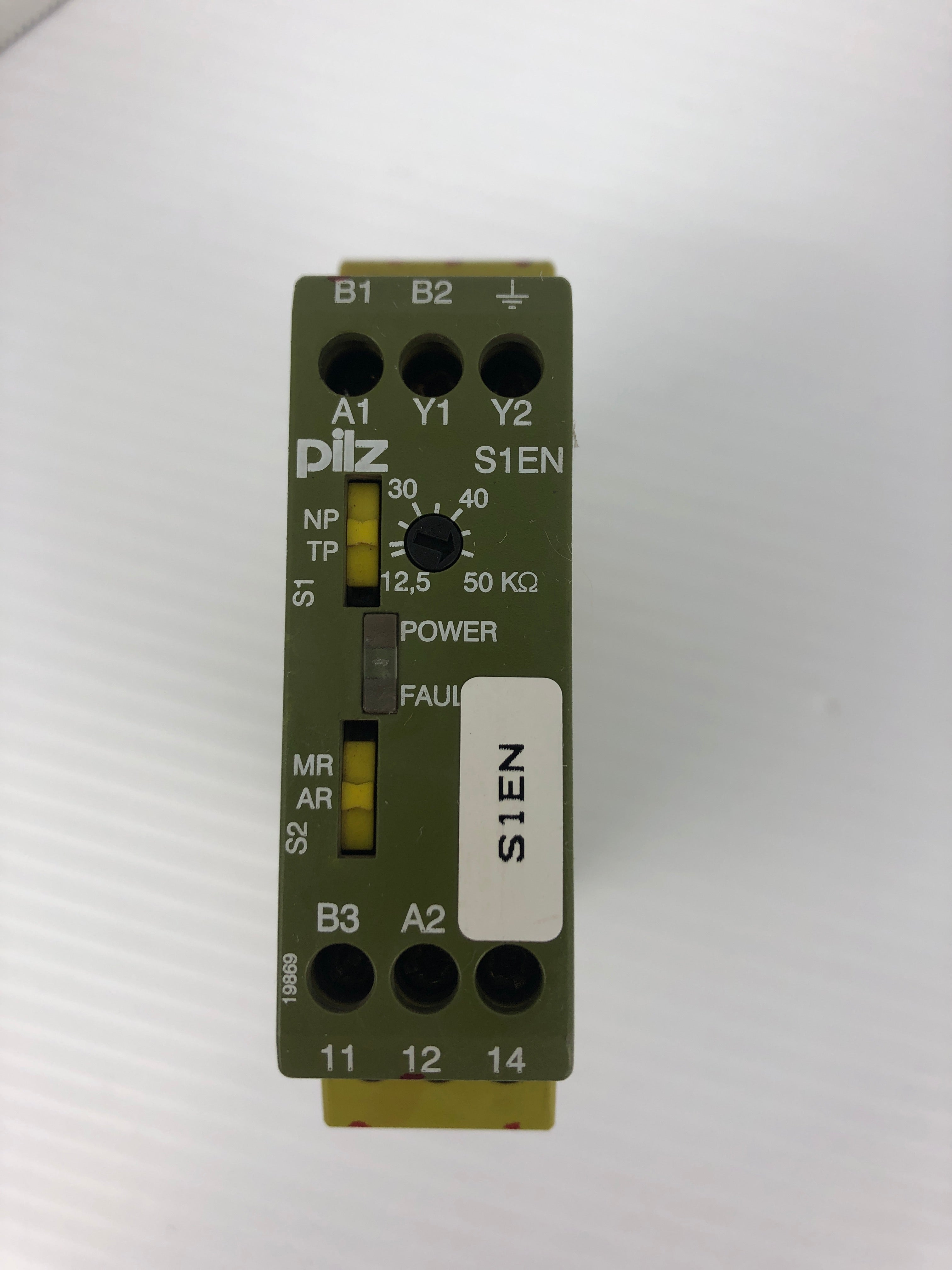 Pilz S1EN Safety Relay 50KOhm 24-240VAC/DC