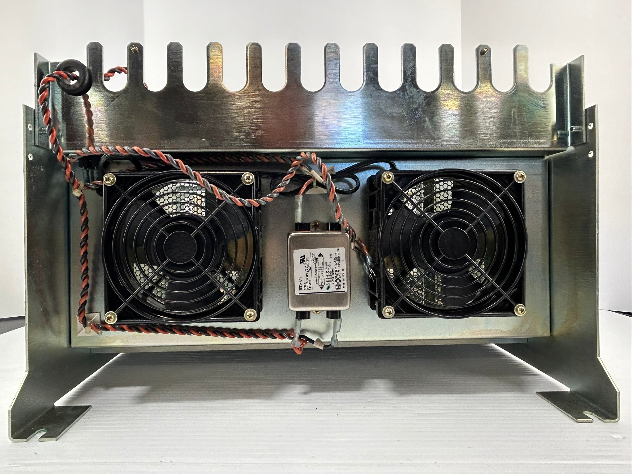 Reliance Electric 57C332 Automax 10 Slot PLC Rack 803456-8S J2-3008