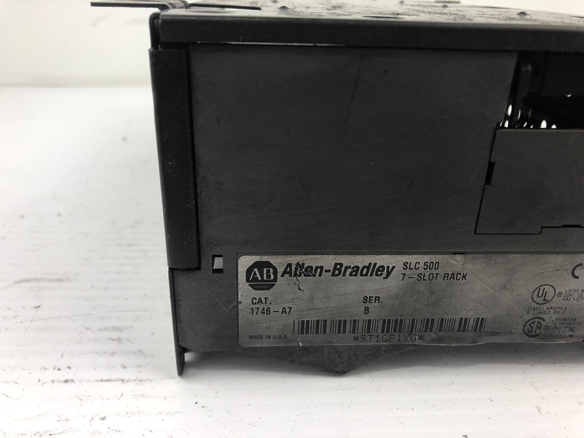 Allen-Bradley 1746-A7 SLC 500 7-Slot Rack PLC Series B
