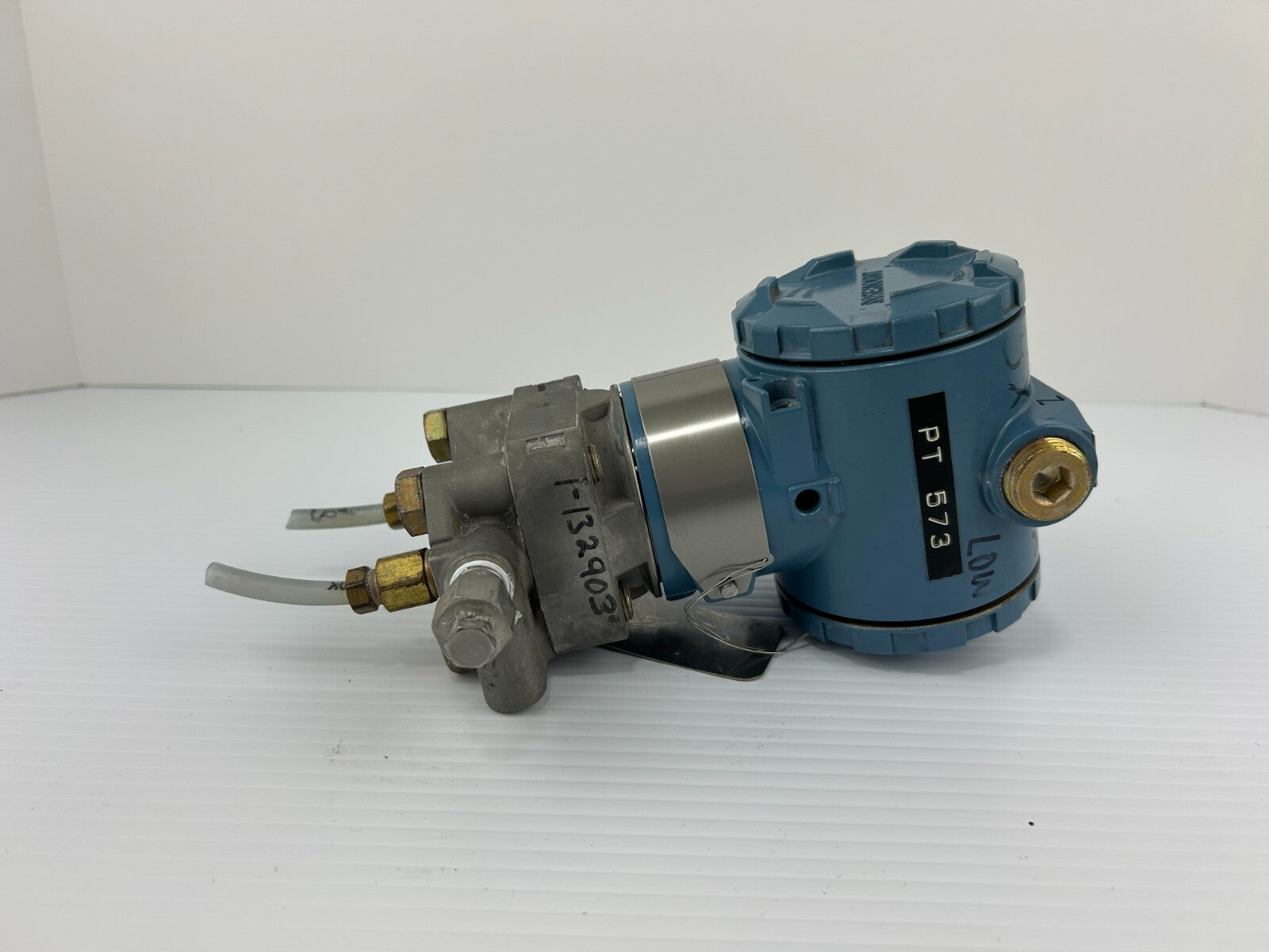 Rosemount 3051CD1A22A1AB4 Pressure Transmitter 3051-CD1A22A1AB4 4-20mA 2000 PSI