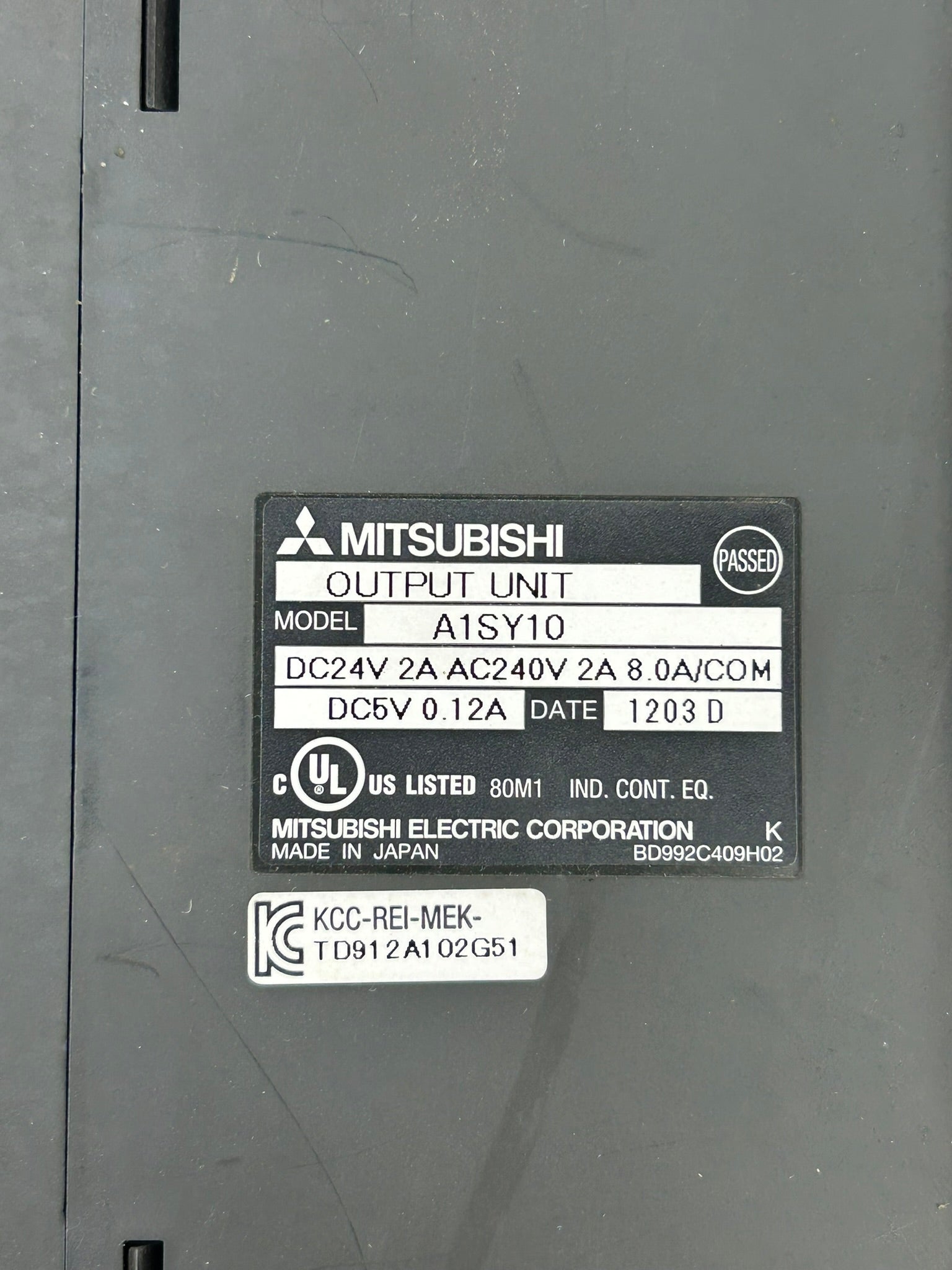 Mitsubishi A1SY10 Output Unit PLC Module 24VDC 2A 240VAC 8.0A/COM