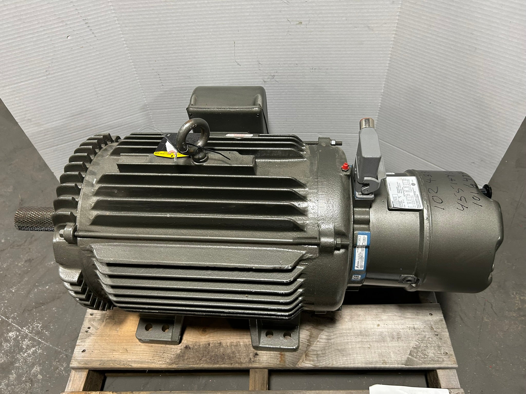 Baldor 10K371Z438Z1 Electric AC Motor 25 HP 3 PH 1775 RPM 460V 60 Hz