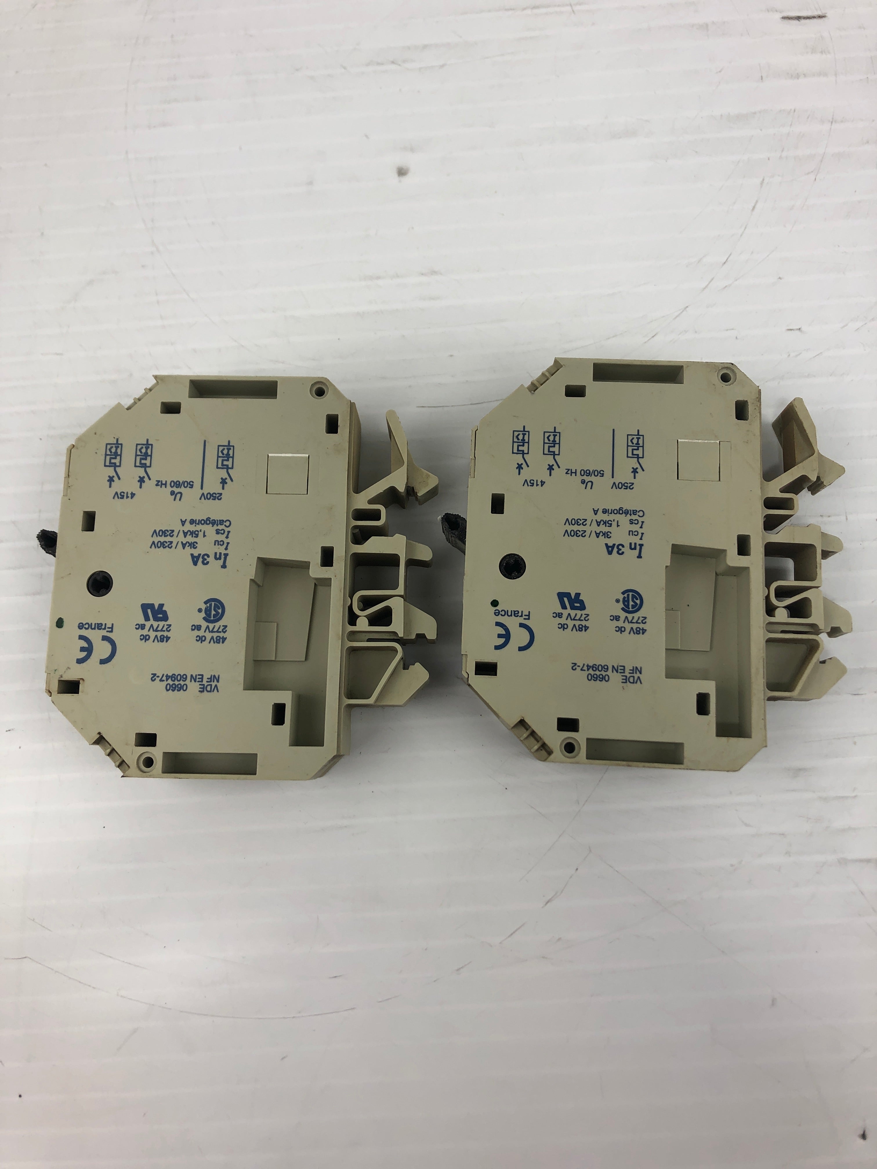 Telemecanique GB2-CB08 Circuit Breaker 3 Amp - Lot of 2