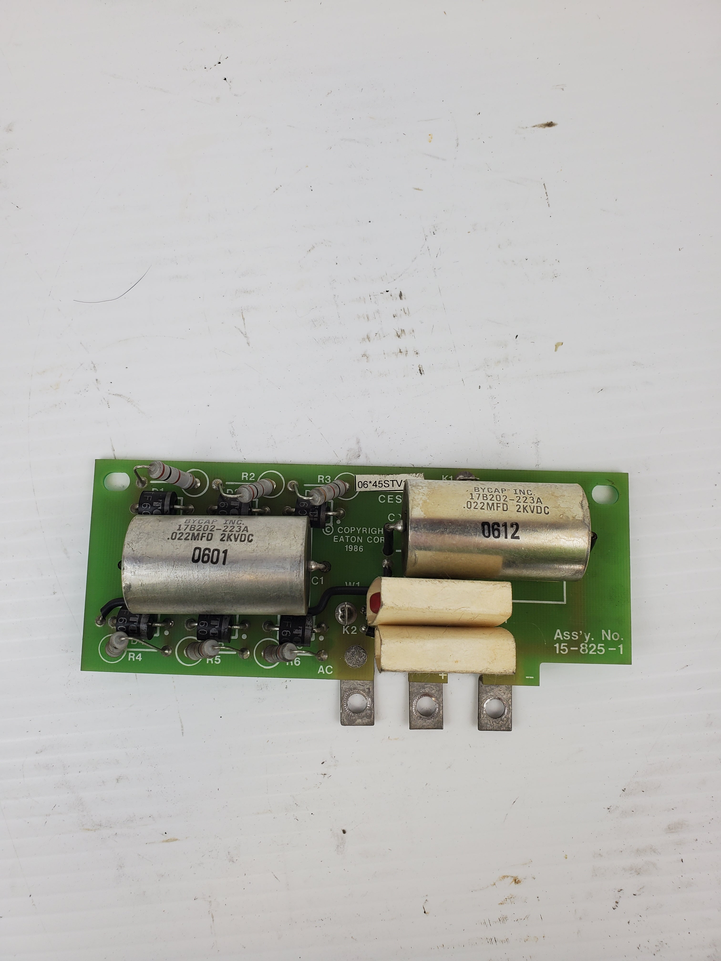 Dynamatic 15-825-1 CES Press Drive Suppressor Board 70-256-1 Rev C