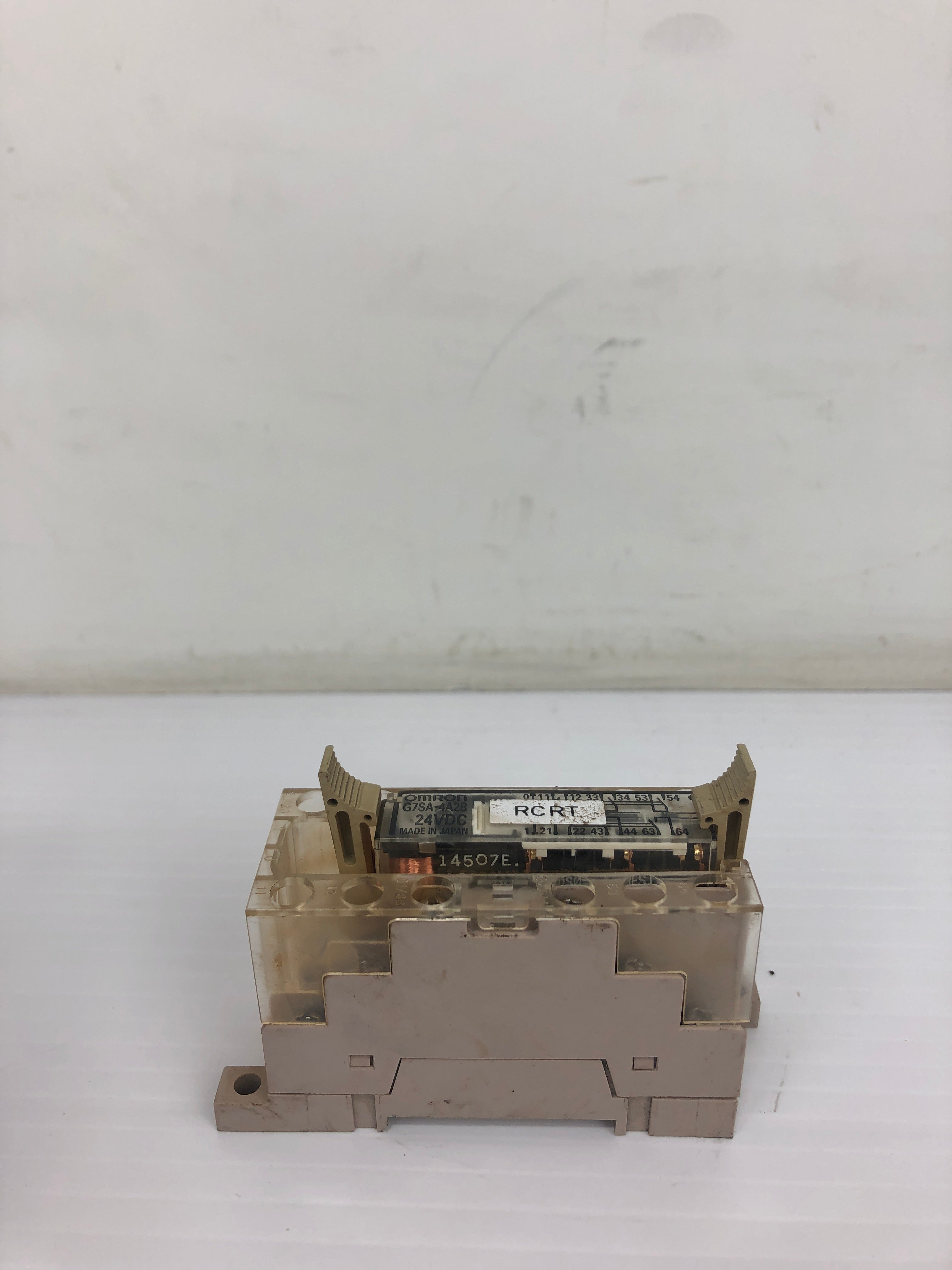 Omron P7SA-14F-ND Relay 250VAC 20A