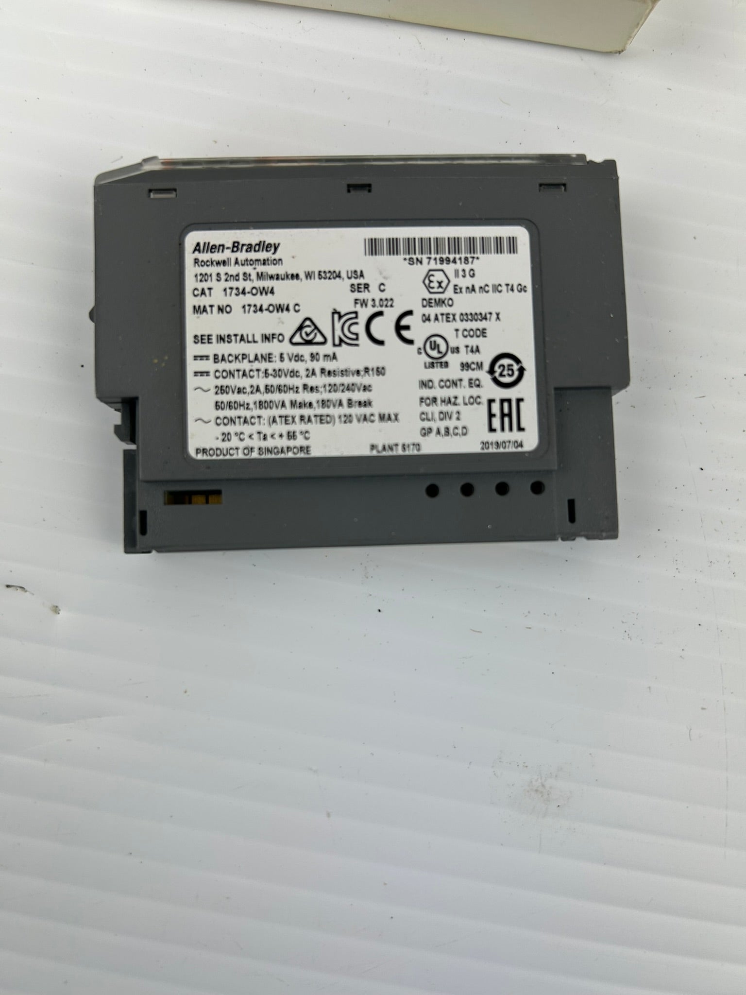 Allen-Bradley 1734-OW4 Relay Output Module Ser C POINT I/O 4-Point