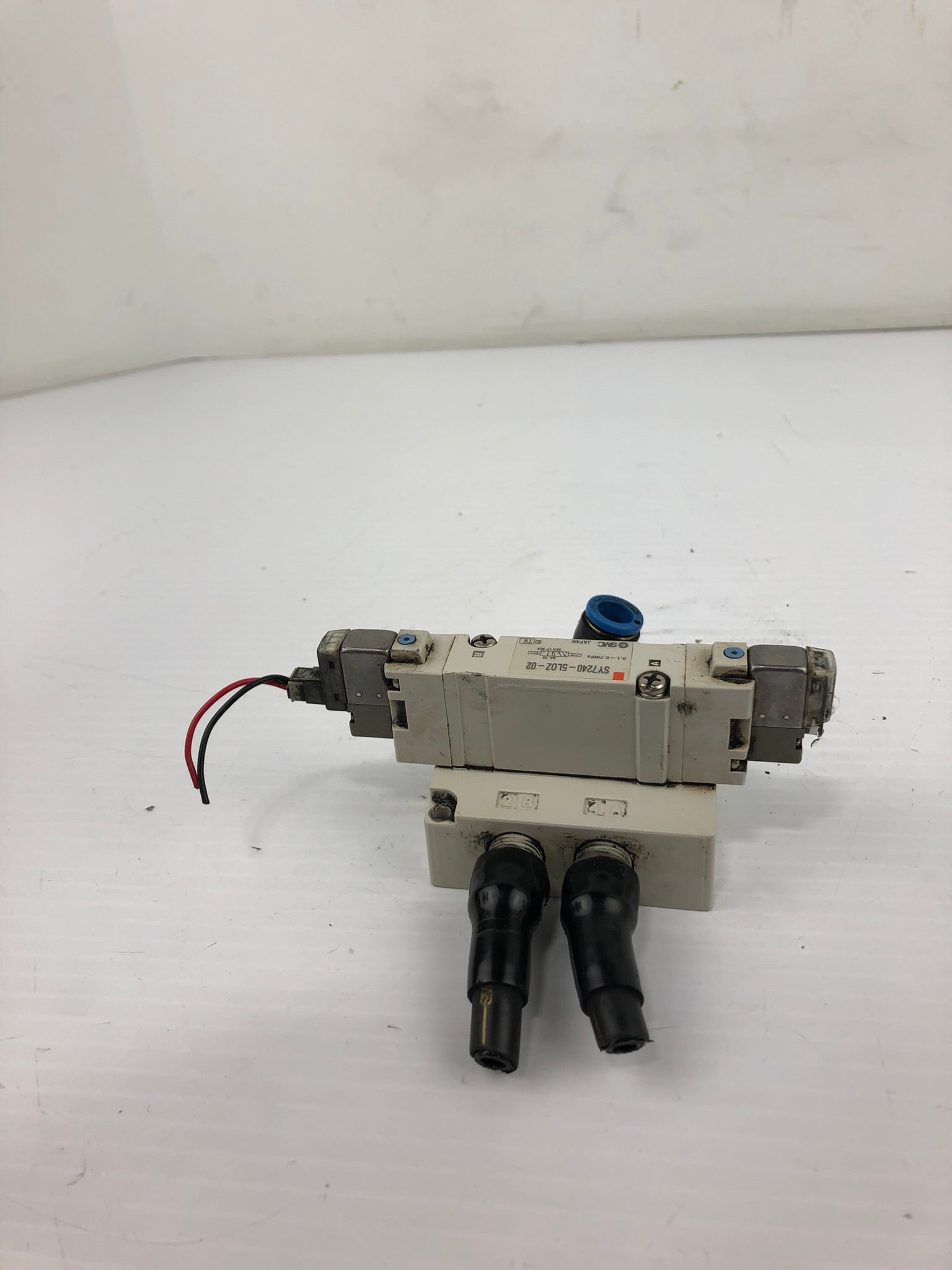 SMC Valve Manifold SY7240-5L0Z-02