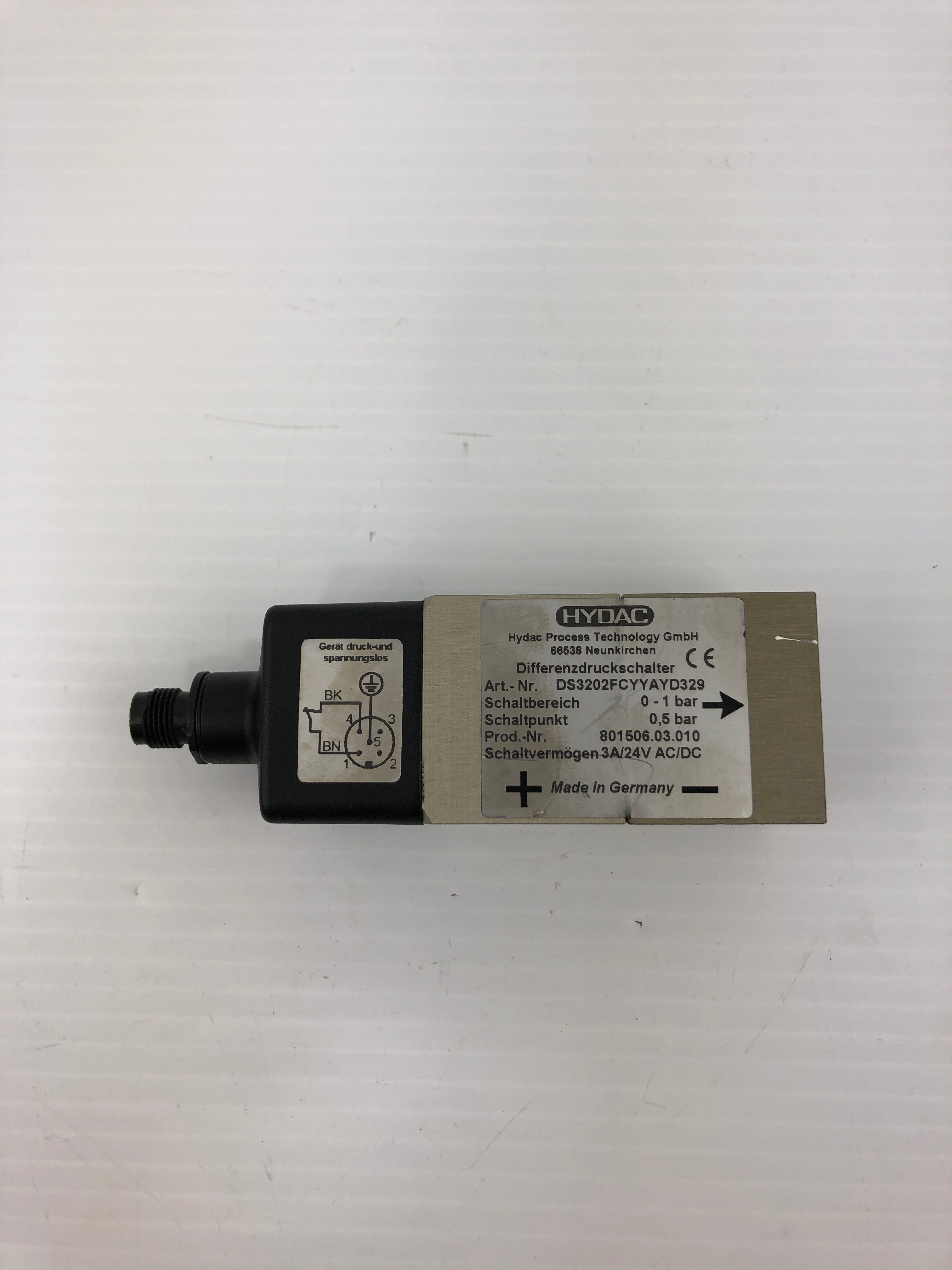 Hydac DS3202FCYYAYD329 Directional Valve