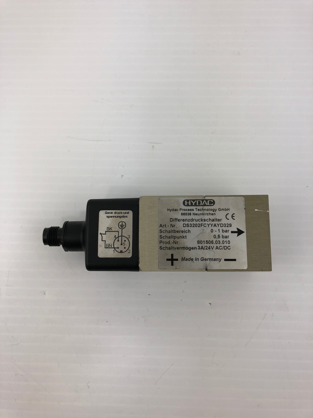Hydac DS3202FCYYAYD329 Directional Valve