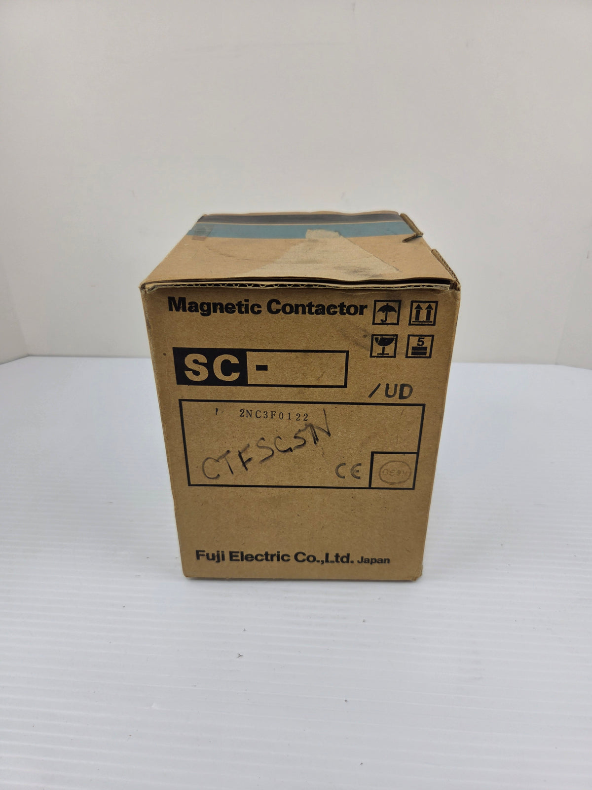 Fuji Electric 2NC3F0122 SC-5N/UD Magnetic Contactor 3PH 100A 100-120VAC/DC Coil