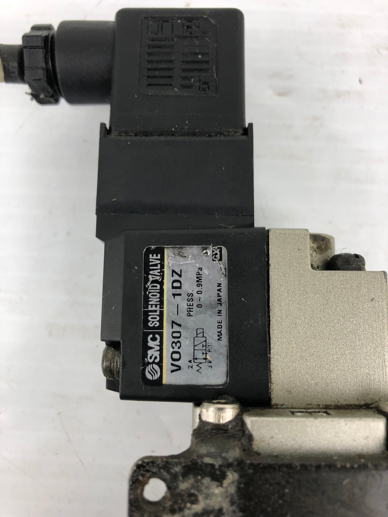 SMC V0307-1DZ Solenoid Valve Pressure 0-0.7MPa with Process Valve