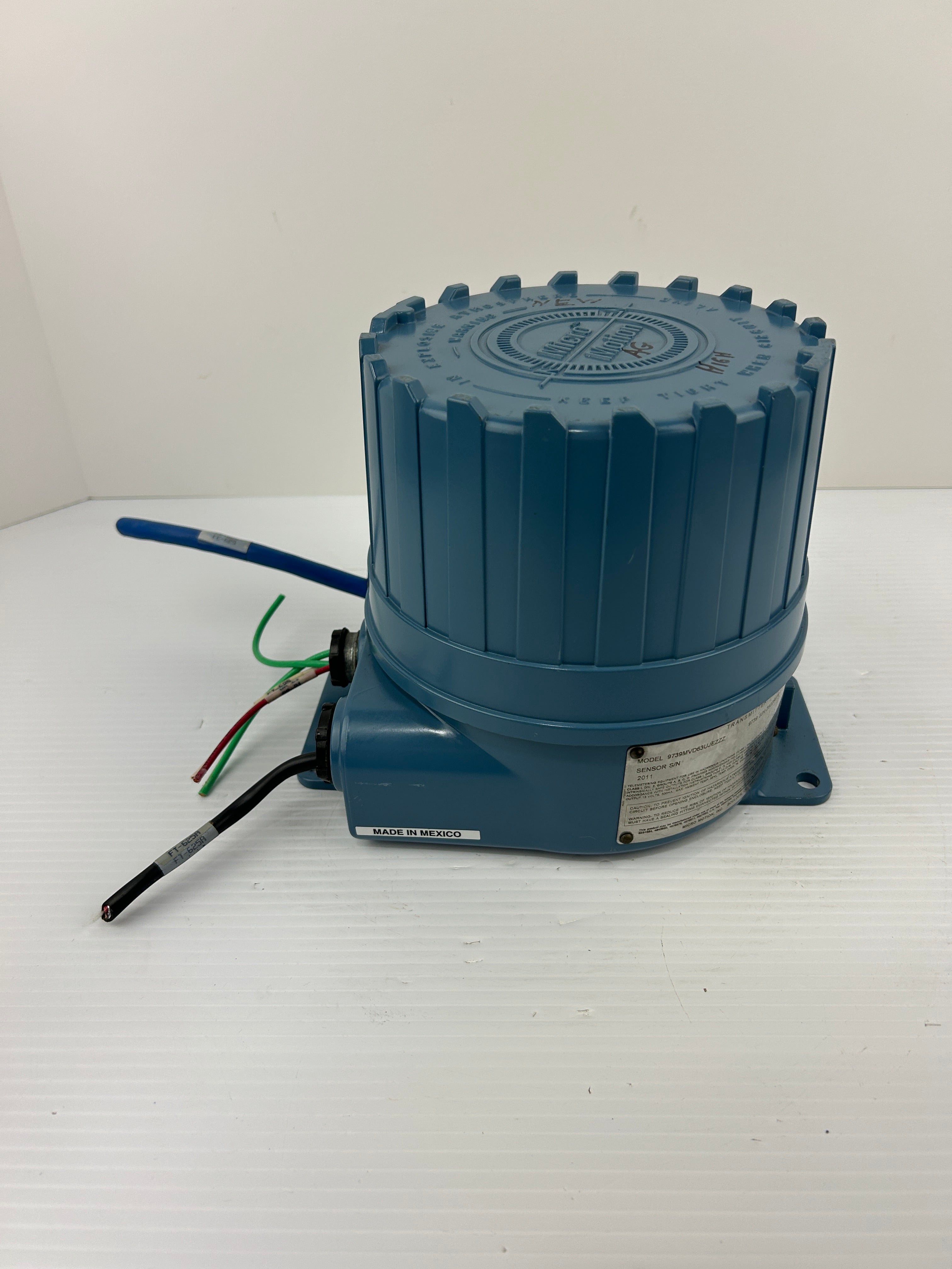 Micro Motion 9739MVD63UJEZZZ Remote Flow Transmitter 15V 500mA