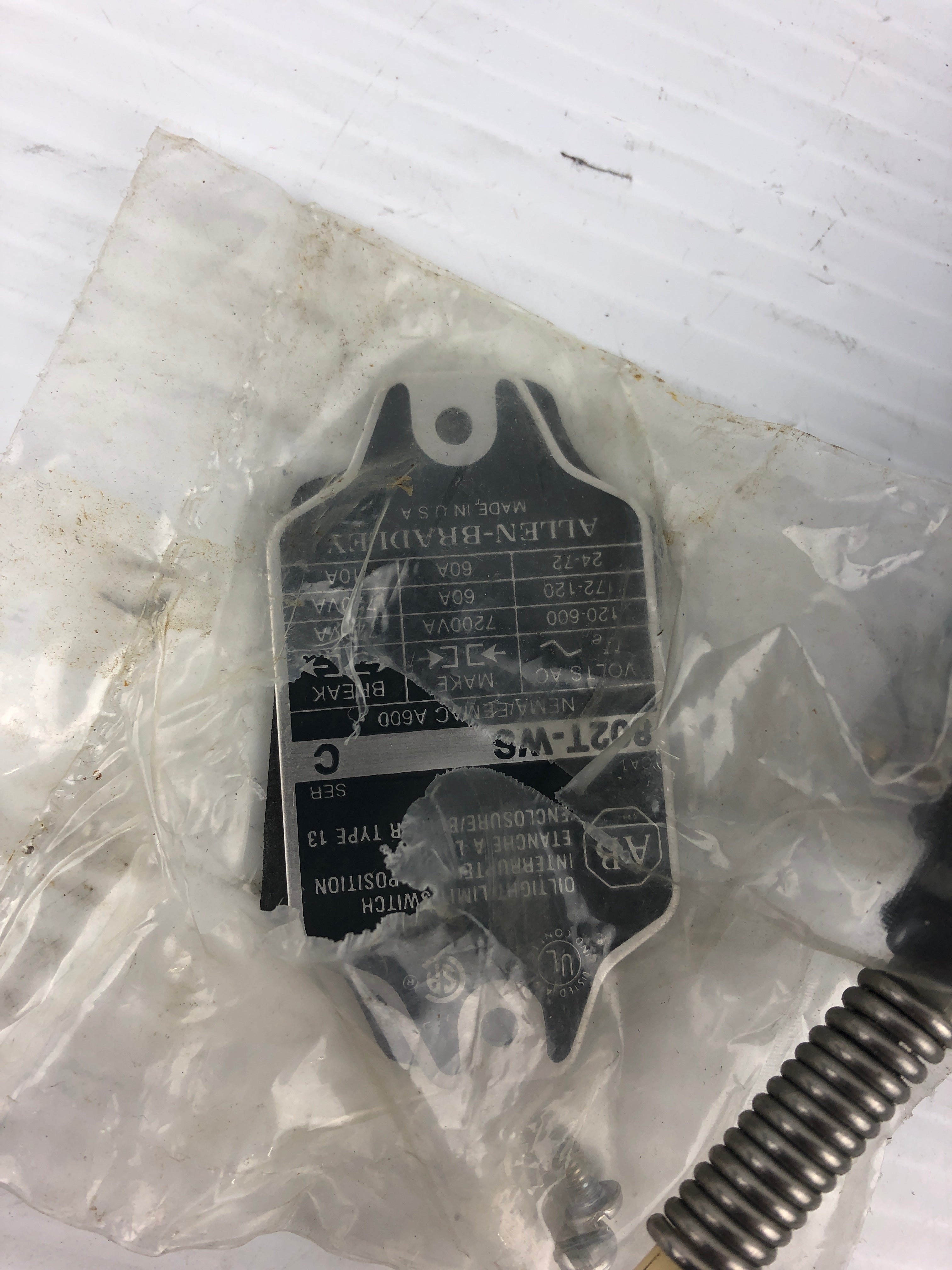 Allen Bradley Z-18210 Operator Head 802T-WS Oiltight Limit Switch Series C
