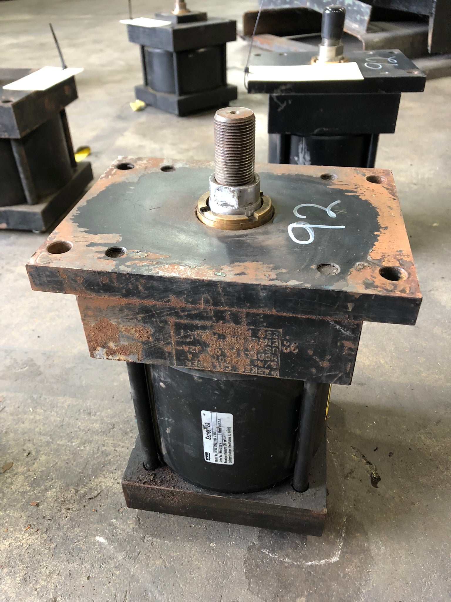 Parker 06.00J2AUS14A4.000 Hydraulic Cylinder Series 2A