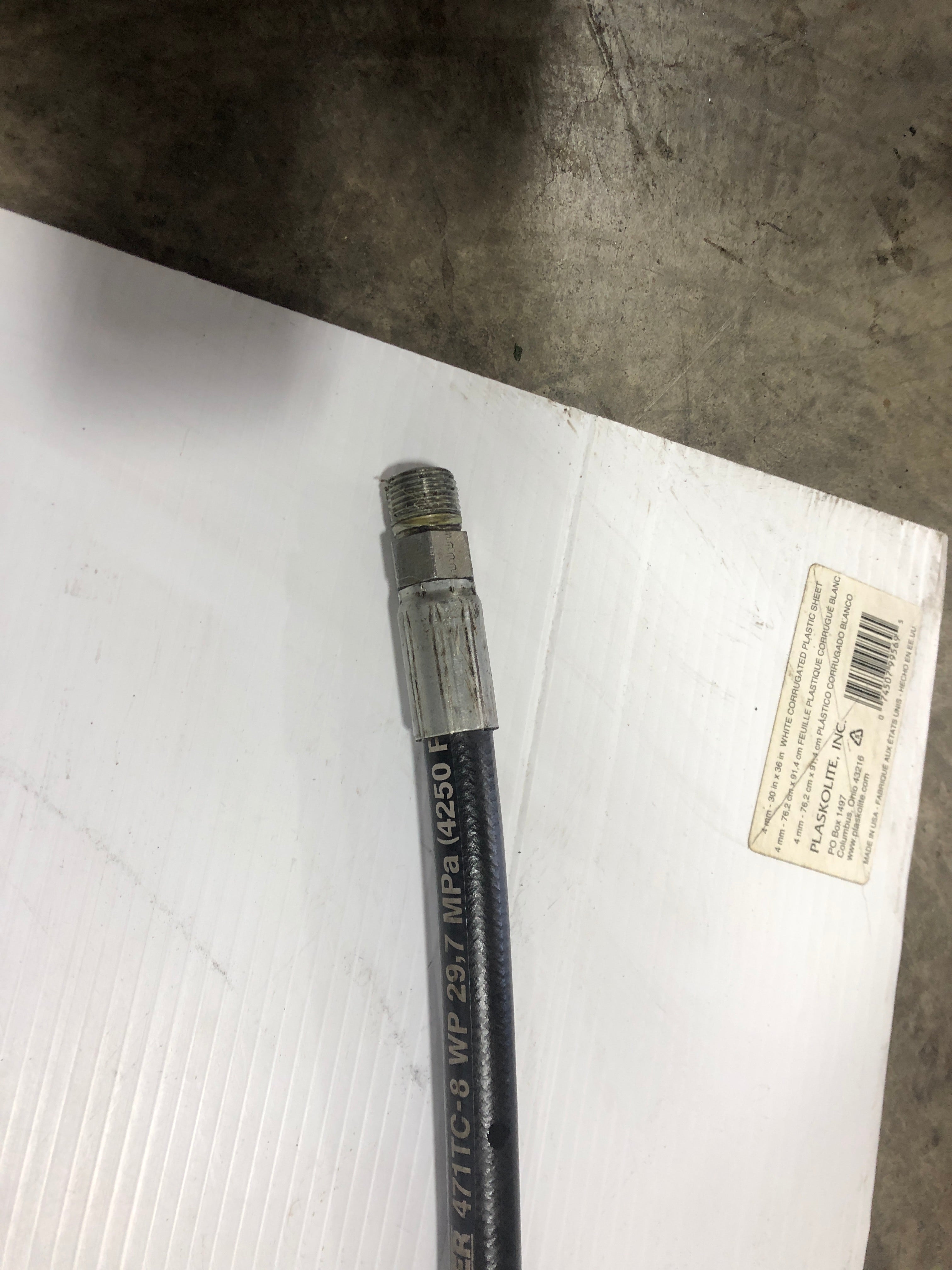 Parker 471TC-8 Tough Cover Hydraulic Hose 79"