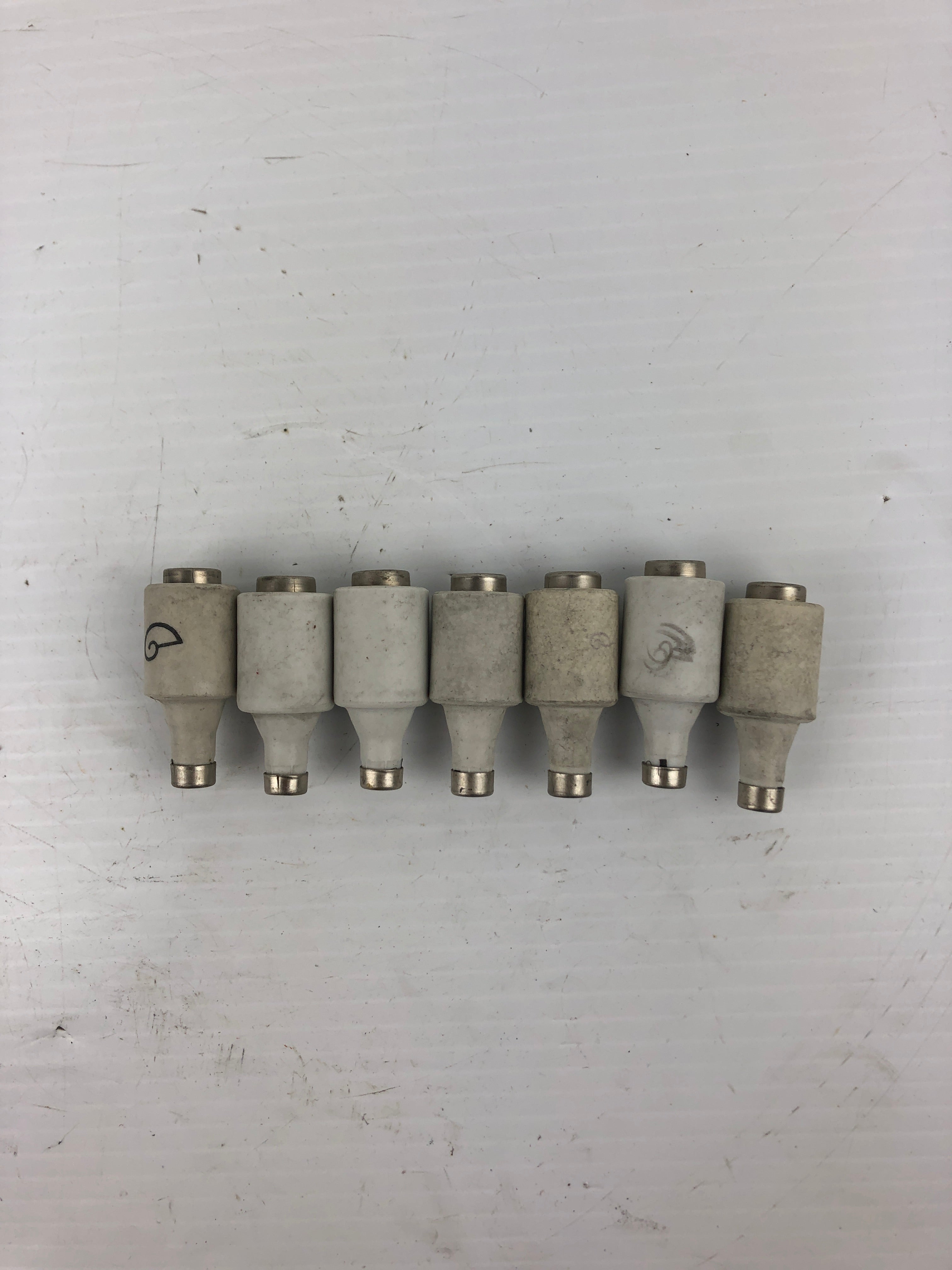 Kema Keur Ceramic Bottle Fuse 16A 500V - Lot of 7