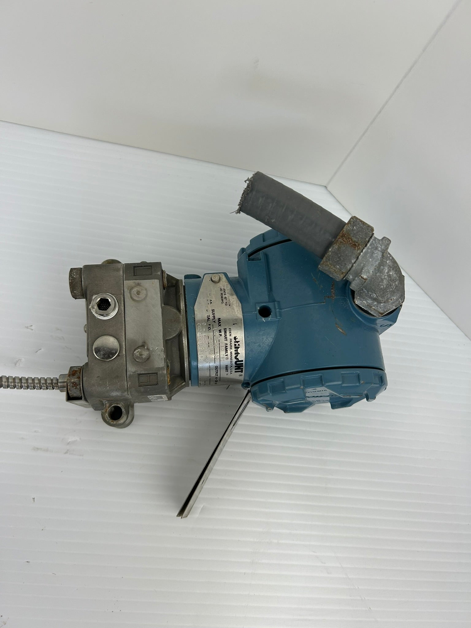 Rosemount 3051CG2A22A1AS1B4E5 Pressure Transmitter Sensor A19T4.9758