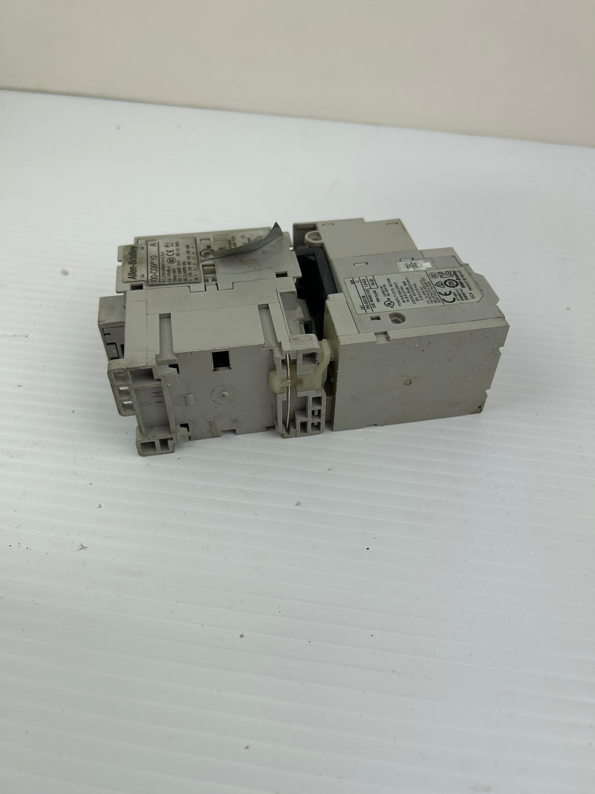Allen-Bradley 100-C09*10 /A Contactor with 193-EECB /C Overload Relay 1-5A