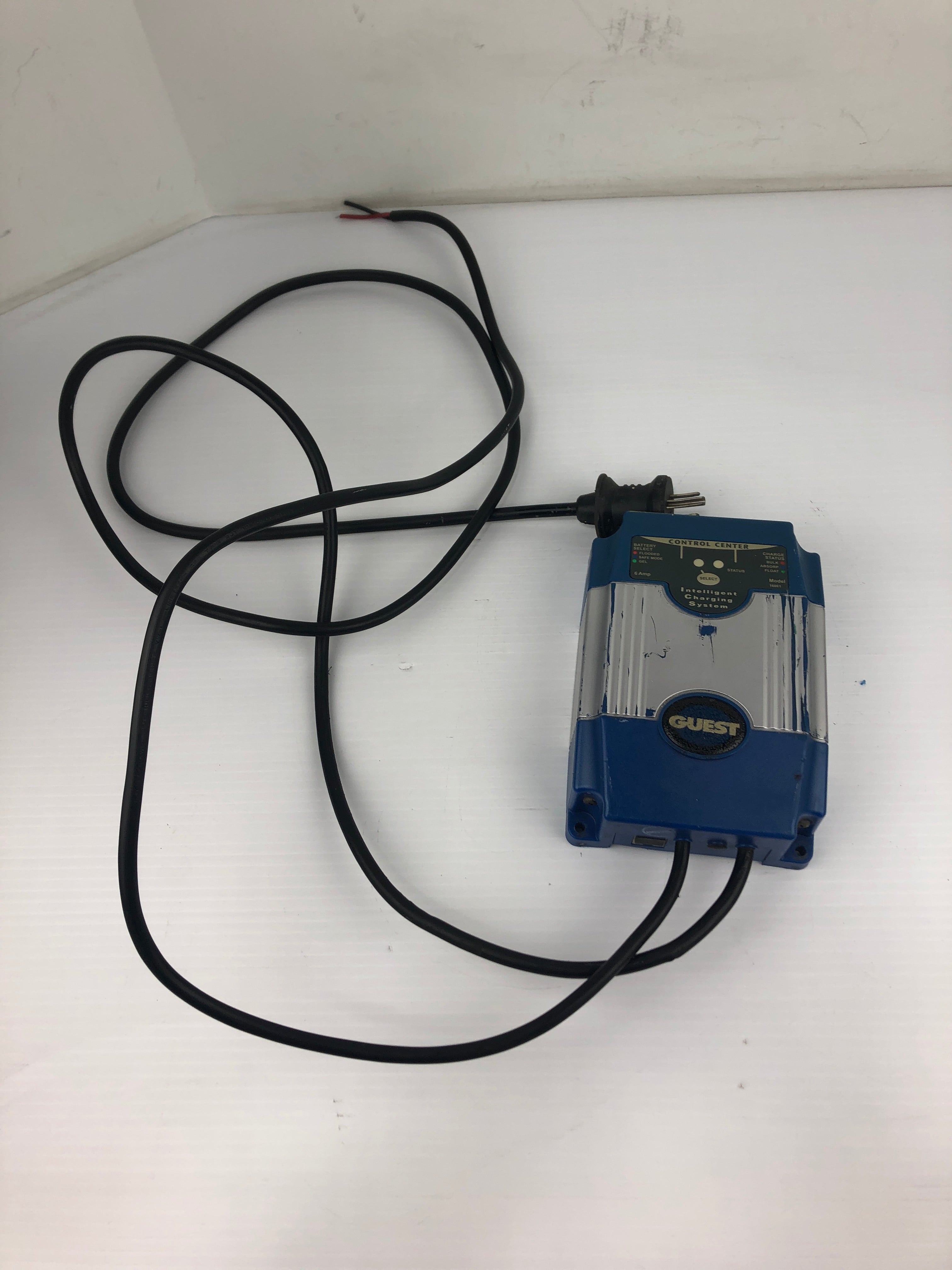 Guest 16061 Intelligent Charging System 6 Amp