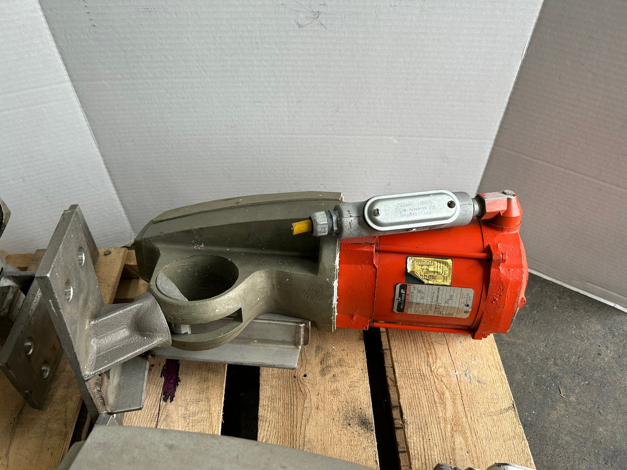 Eastern RH-2 Drum Barrel Mixer with Reliance Electric P48G2405N-FY AC Motor